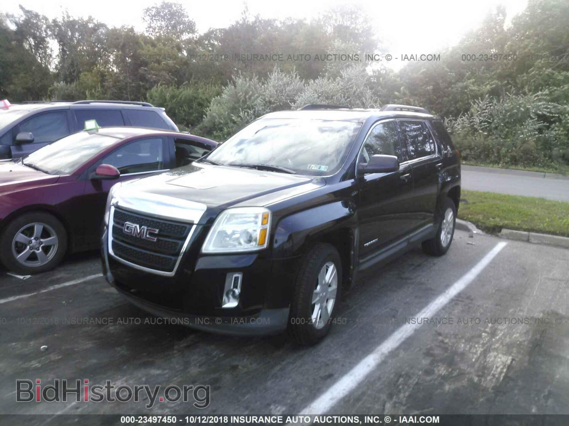 2010 GMC TERRAIN - VIN: 2CTFLEEW9A6228300 - Photo 2
