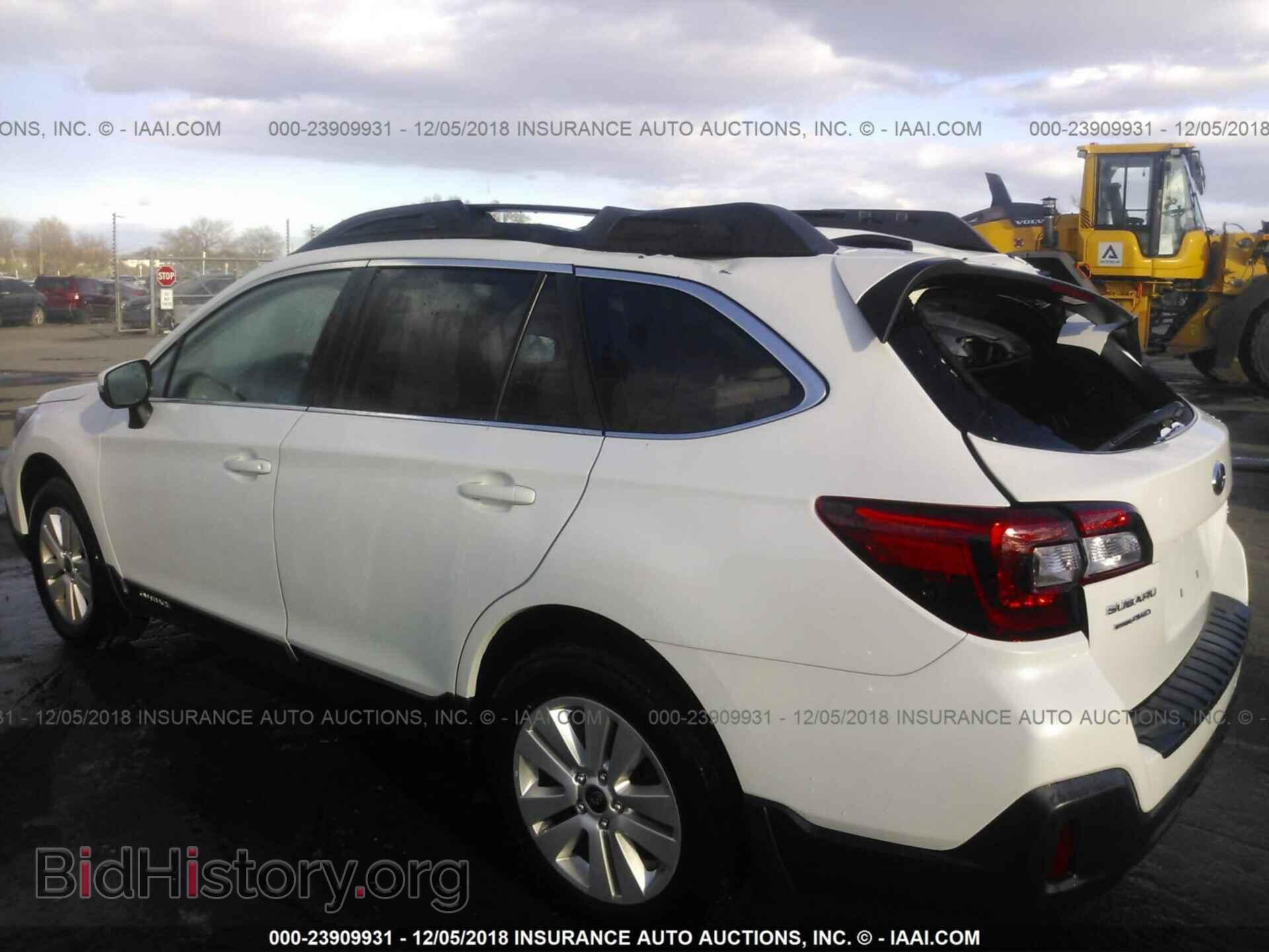 2018 SUBARU OUTBACK - VIN: 4S4BSAFC9J3332041 - Фото 6