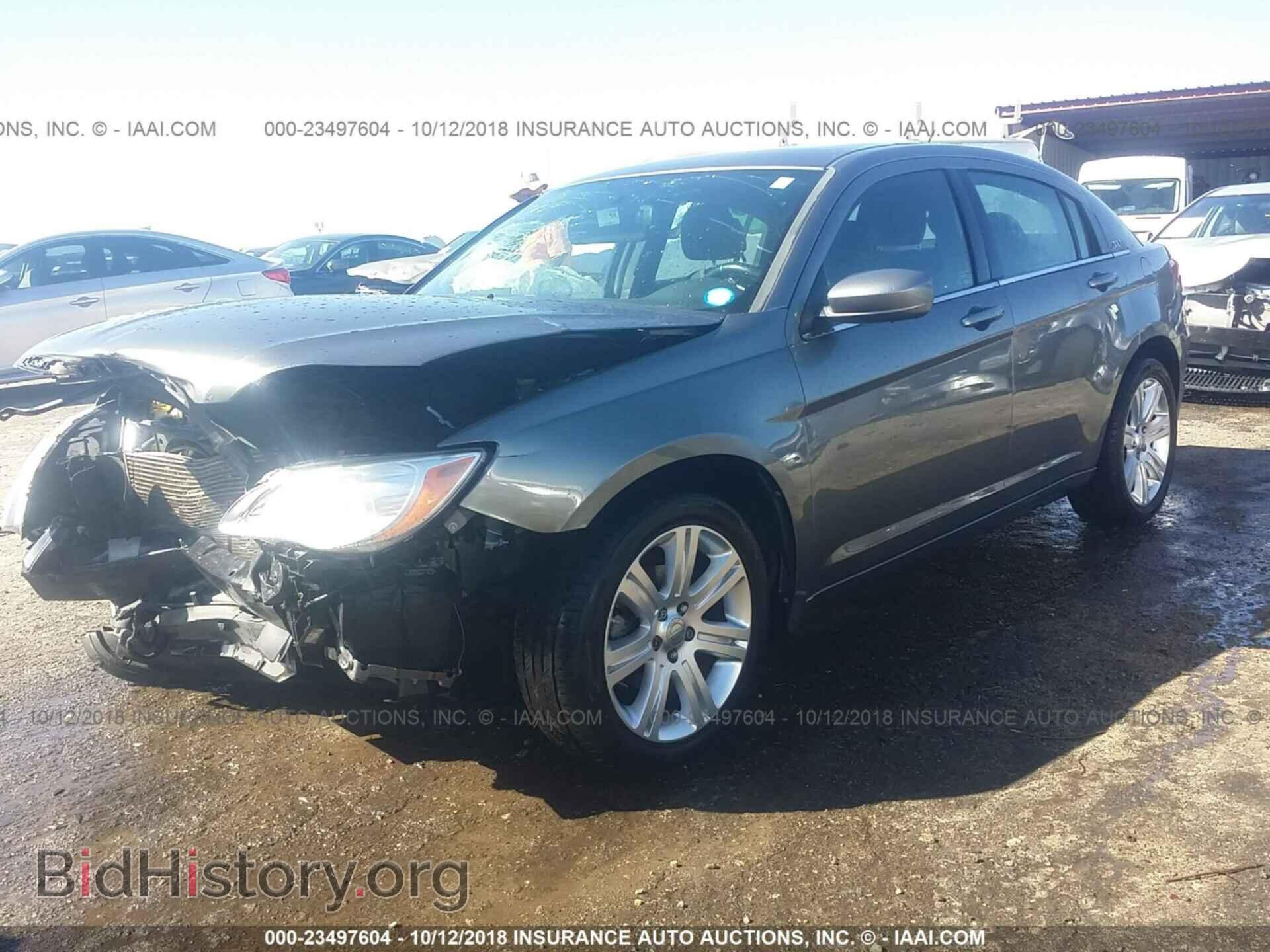 2013 CHRYSLER 200 - VIN: 1C3CCBBB7DN614572 - Photo 2