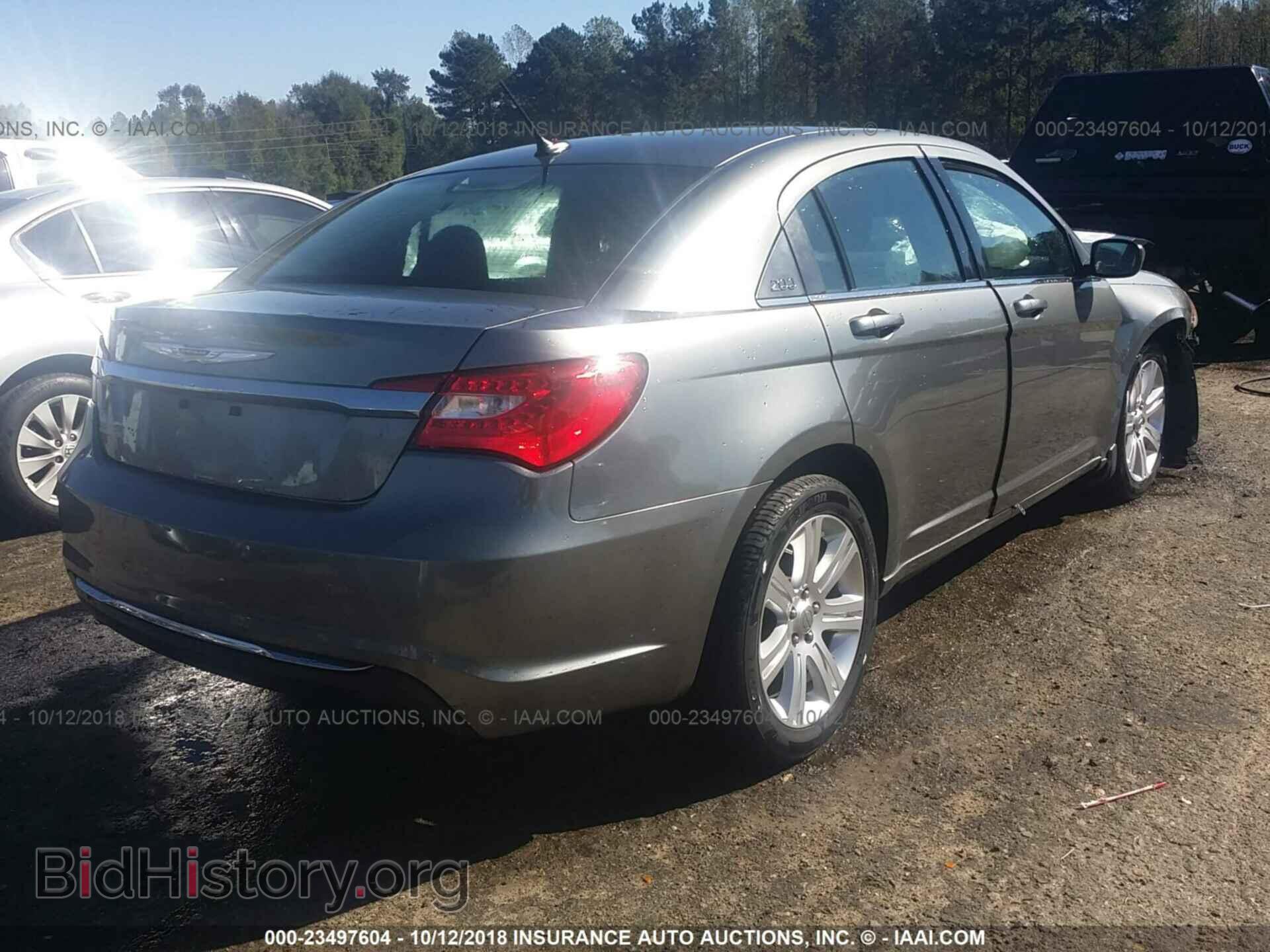 2013 CHRYSLER 200 - VIN: 1C3CCBBB7DN614572 - Photo 4