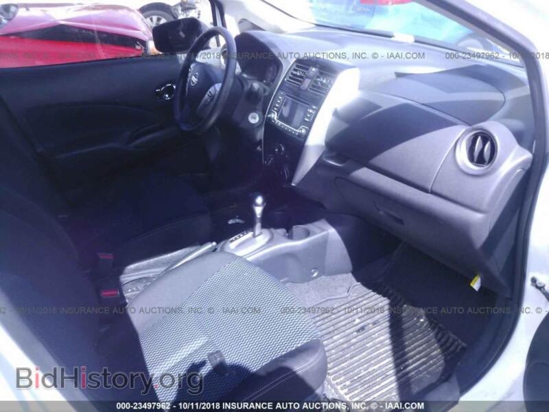 2016 Nissan VERSA NOTE (VIN 3N1CE2CPXGL407567) — photo 5 of 10