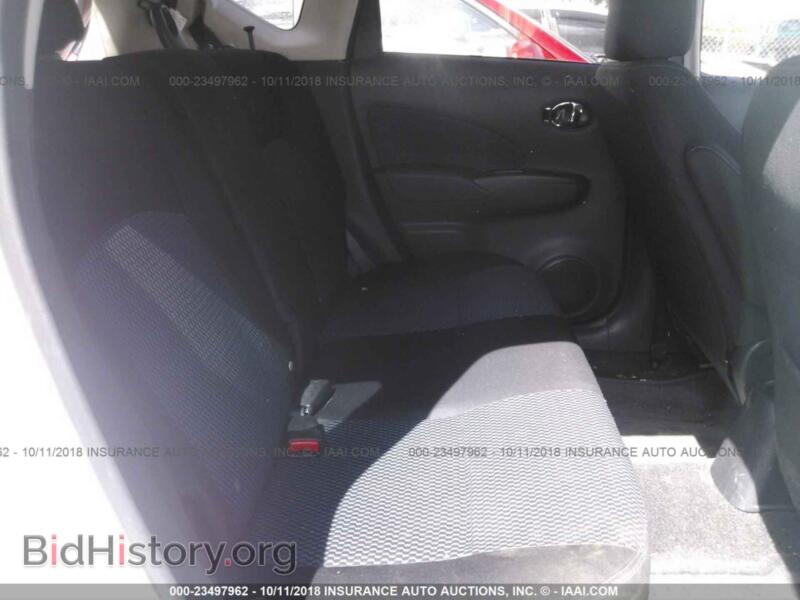 2016 Nissan VERSA NOTE (VIN 3N1CE2CPXGL407567) — photo 8 of 10