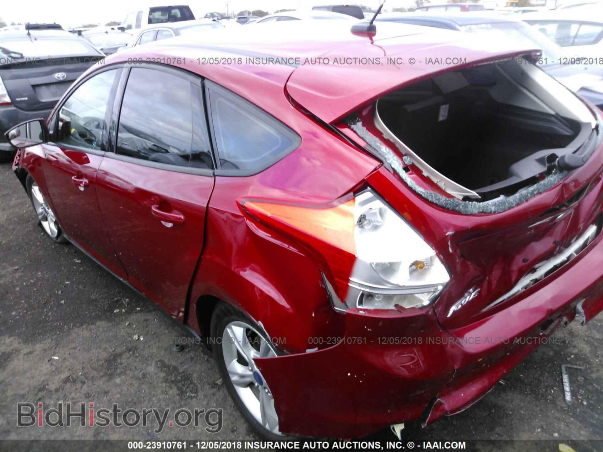 2012 Ford Focus - VIN: 1FAHP3K24CL244371 - Photo 6