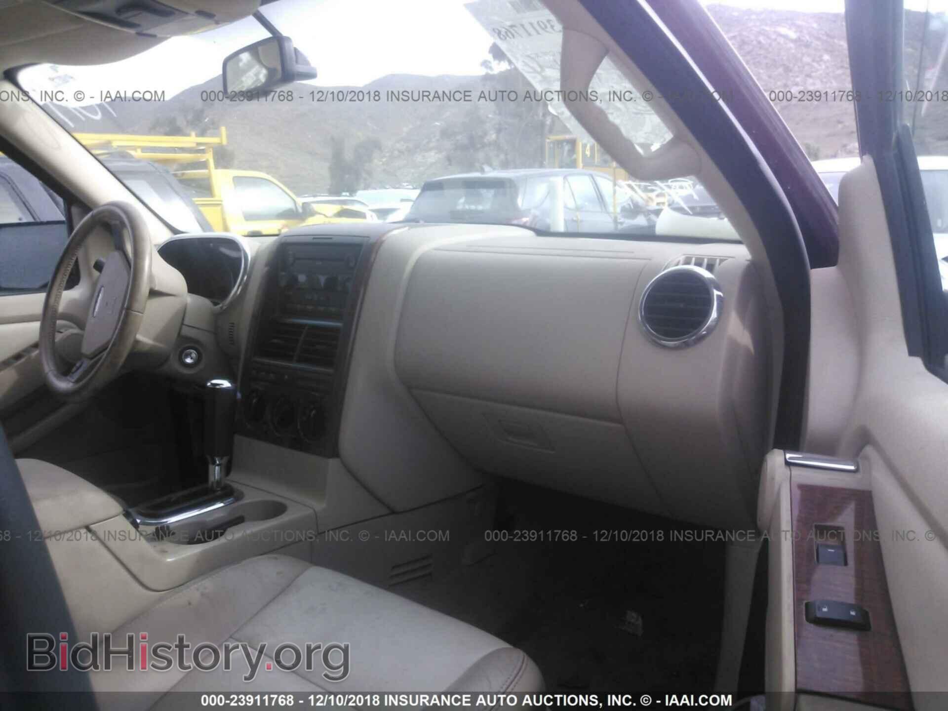 2006 FORD EXPLORER - VIN: 1FMEU64E06UB51744 - Фото 5