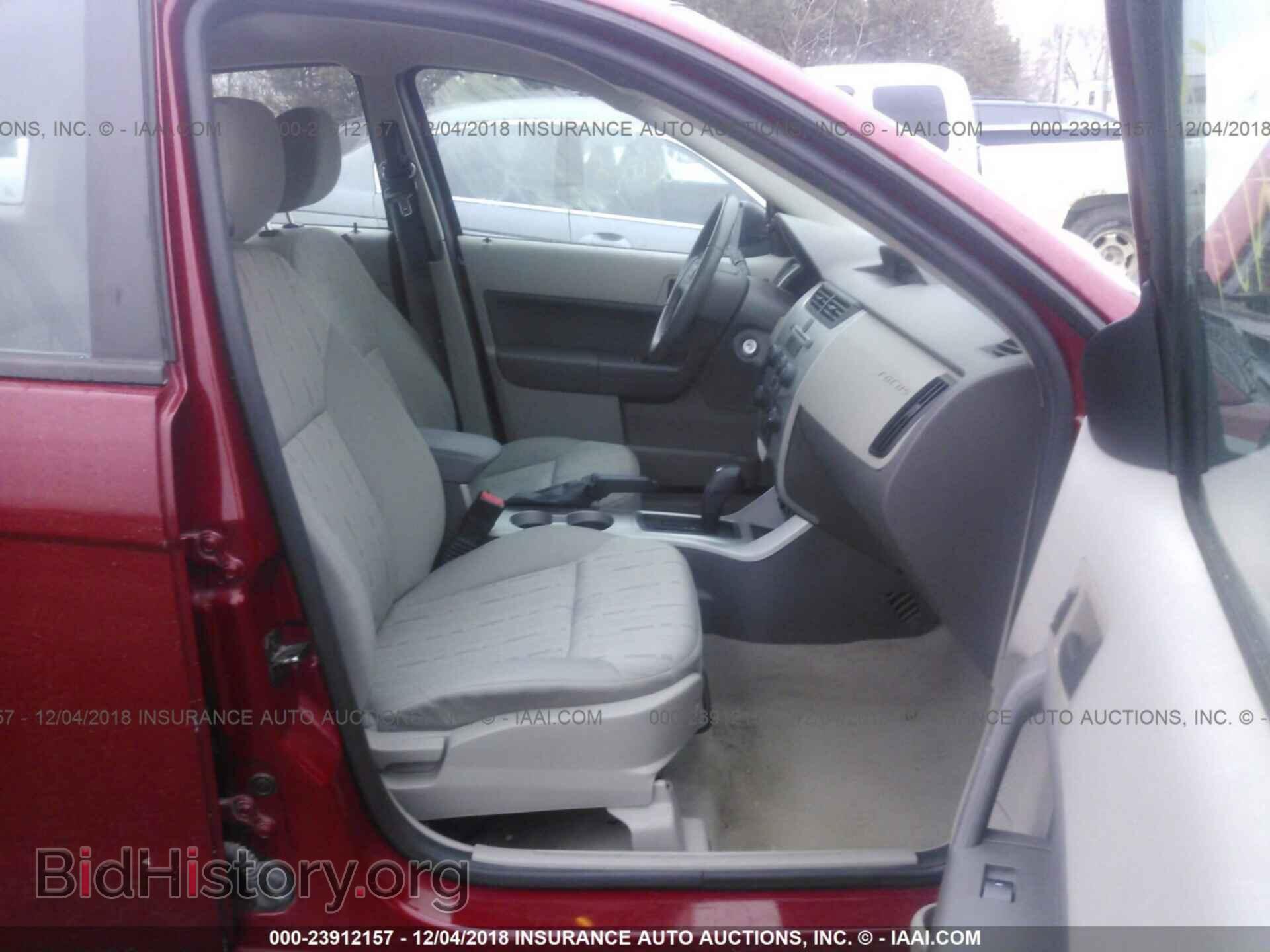 2011 FORD FOCUS - VIN: 1FAHP3FN7BW101447 - Photo 5