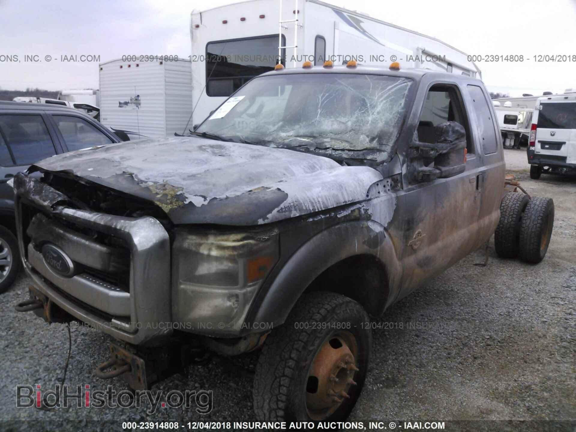 2014 Ford F350 - VIN: 1FD8X3HTXEEB40643 - Фото 2
