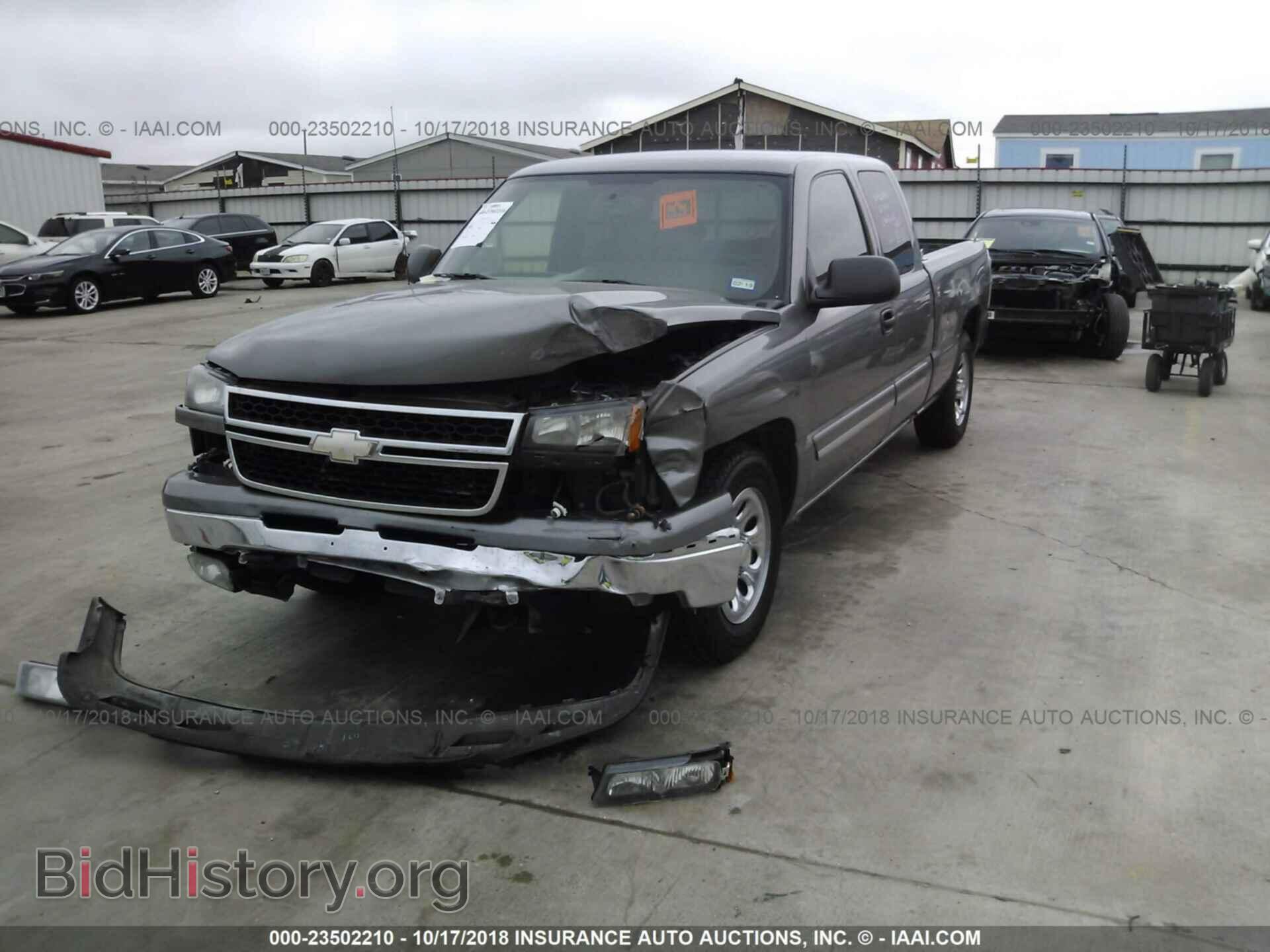 2006 CHEVROLET SILVERADO - VIN: 1GCEC19T06Z124628 - Photo 2