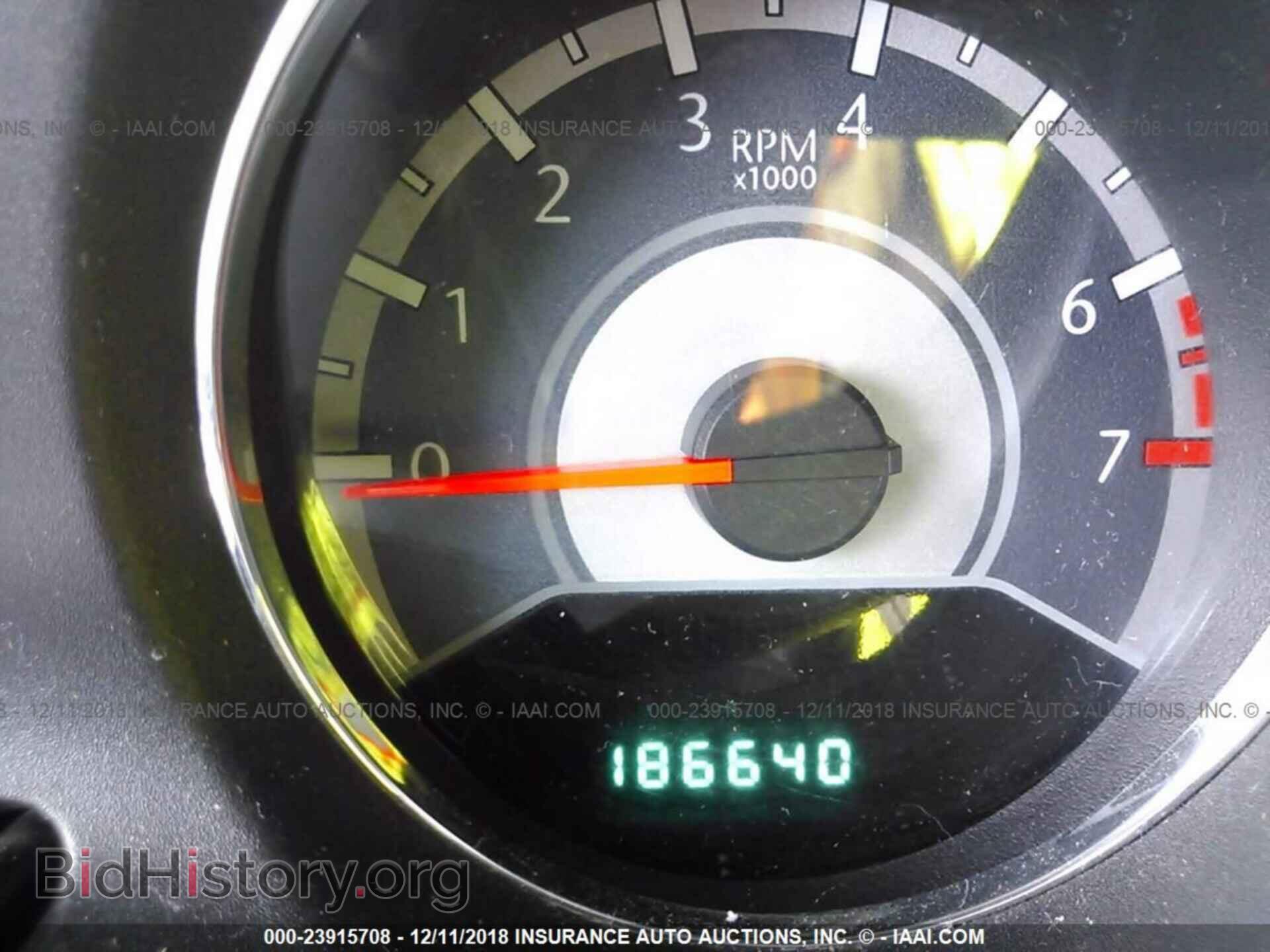2011 CHRYSLER 200 - VIN: 1C3BC1FB0BN514035 - Фото 7