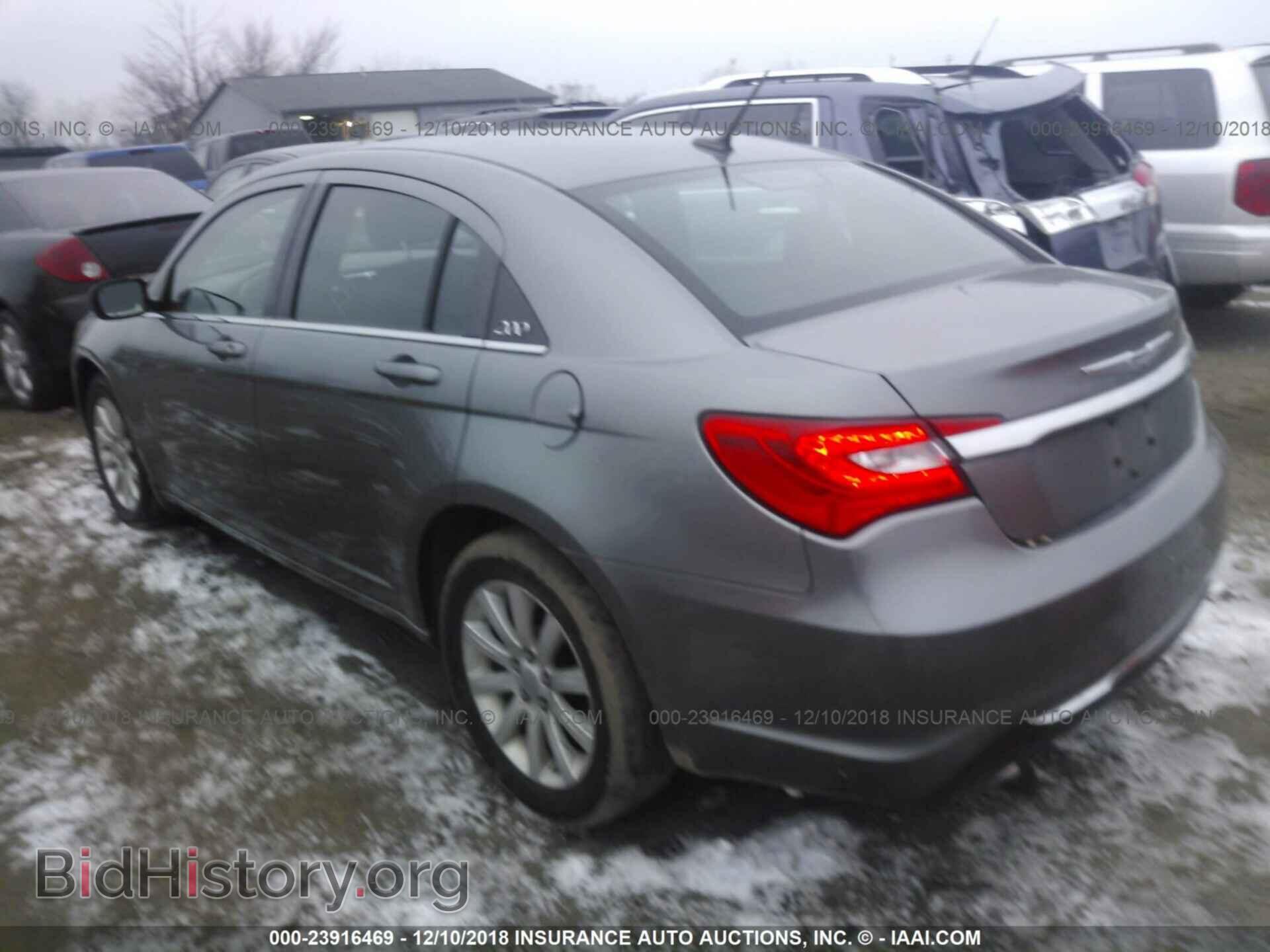 2011 CHRYSLER 200 - VIN: 1C3BC1FB4BN591121 - Photo 3