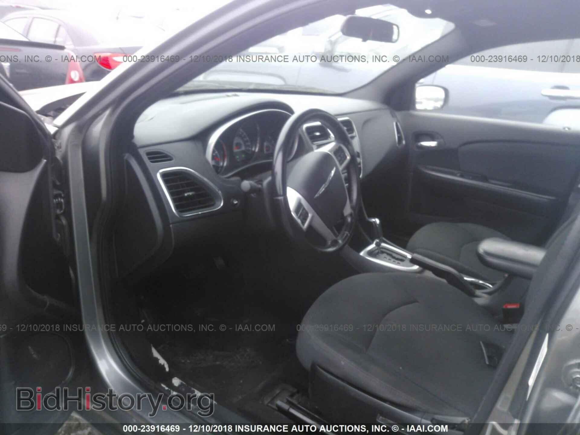 2011 CHRYSLER 200 - VIN: 1C3BC1FB4BN591121 - Photo 5