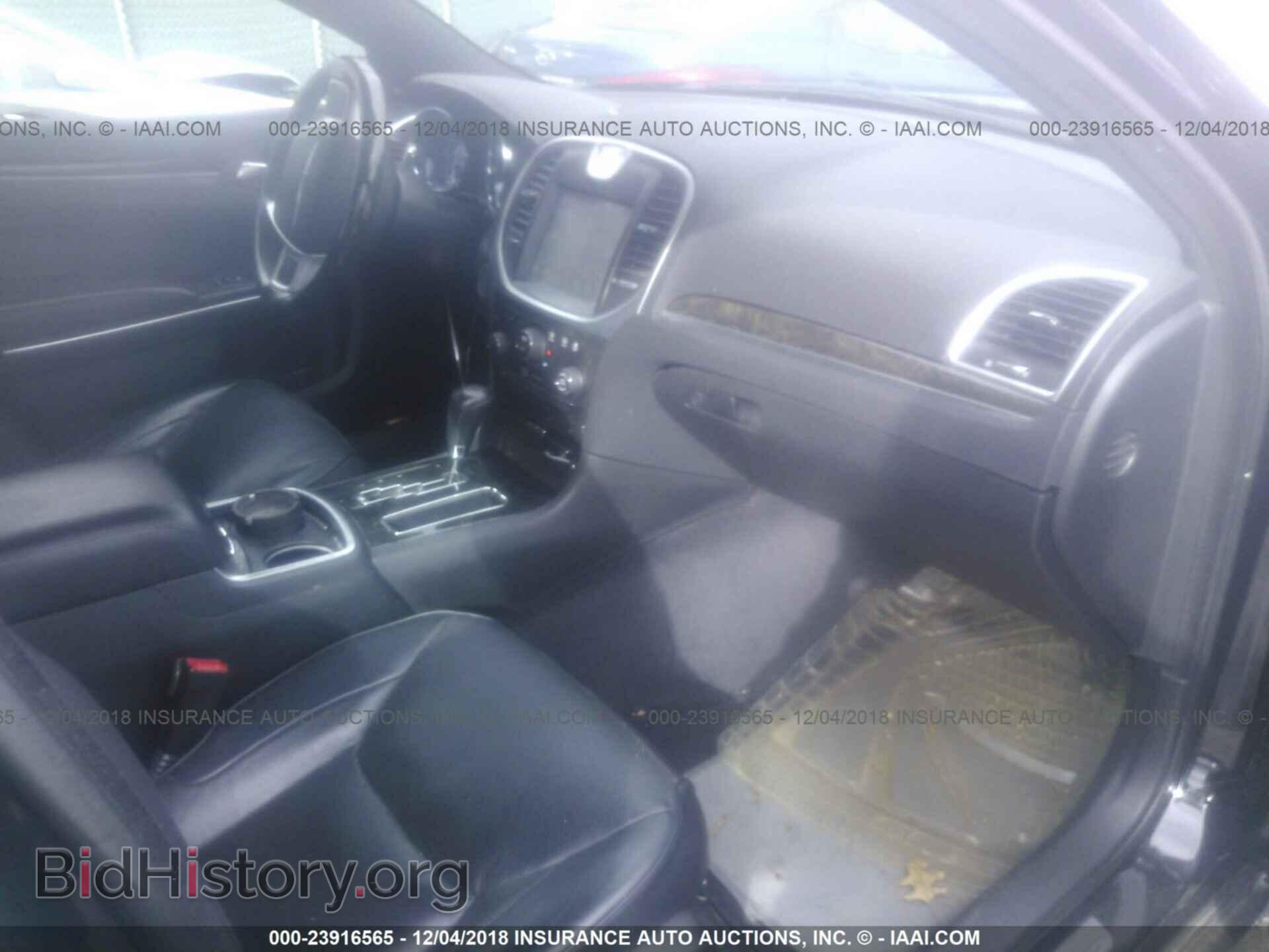 2013 CHRYSLER 300C - VIN: 2C3CCAET7DH585226 - Фото 5