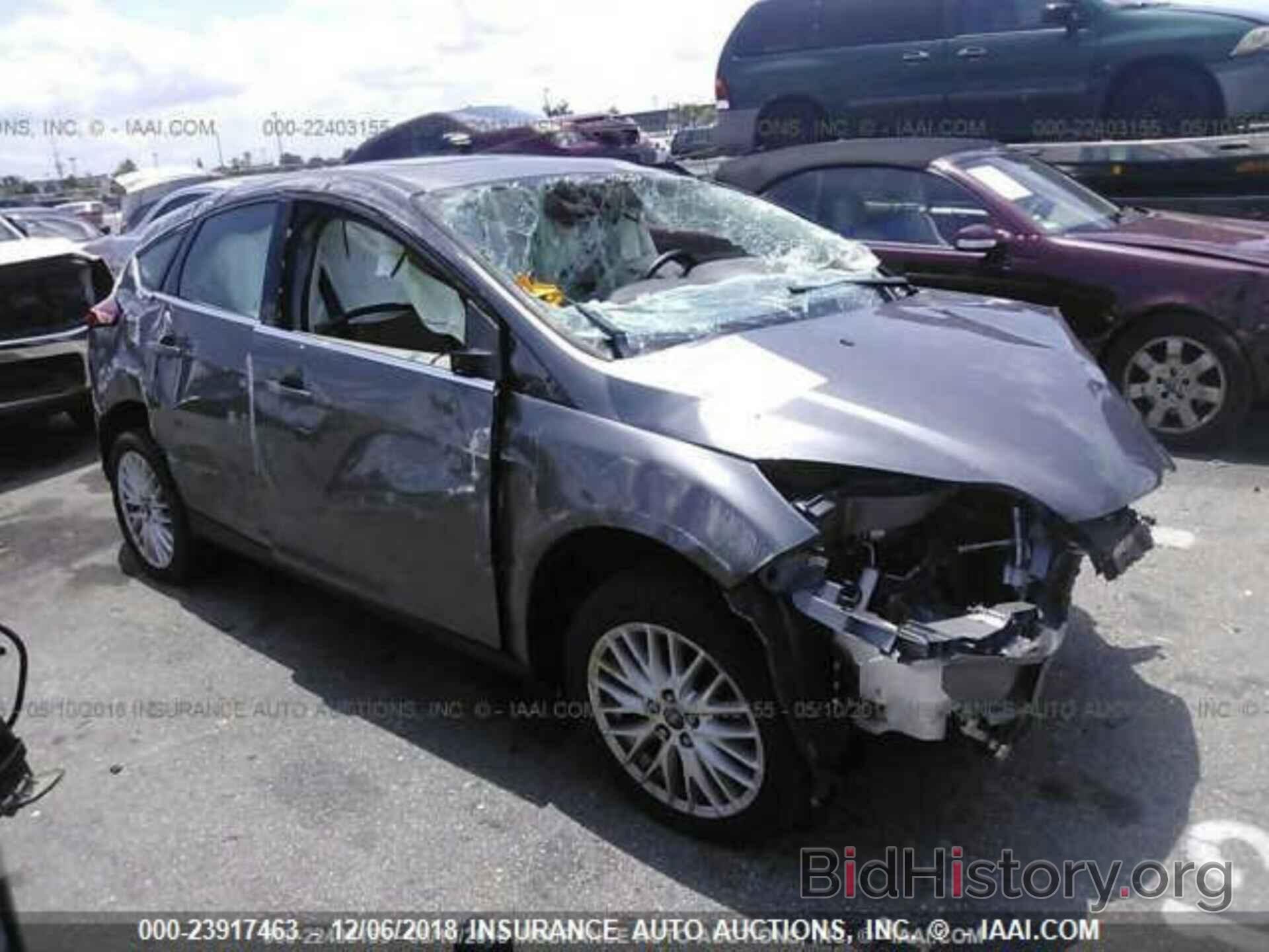 Фотография 1FAHP3M23CL239482 - FORD FOCUS 2012