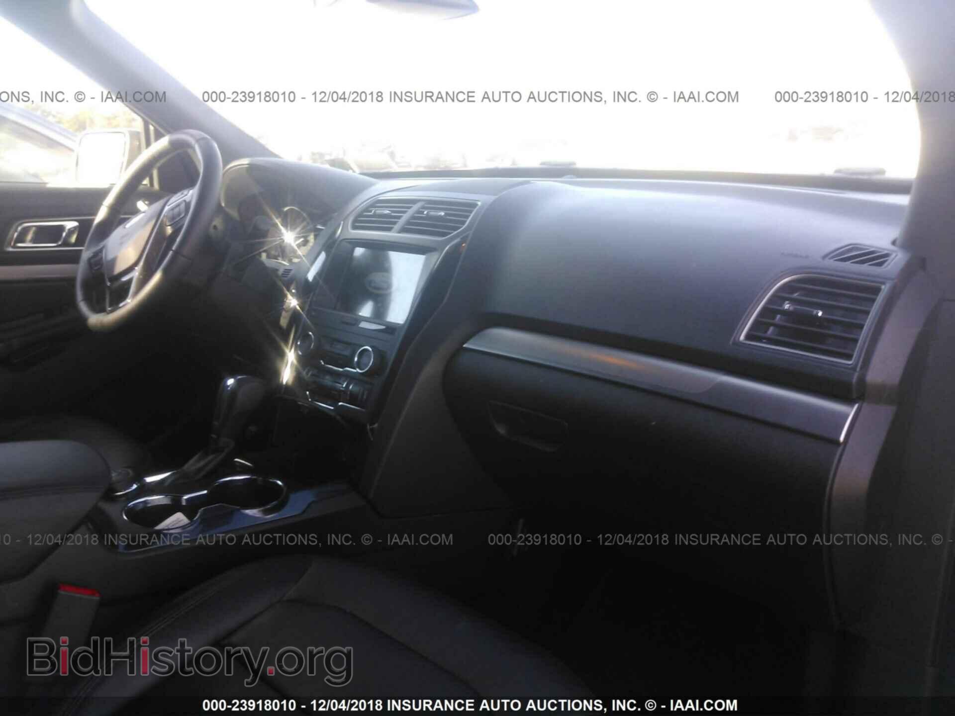 2018 Ford Explorer - VIN: 1FM5K8D84JGB69988 - Фото 5