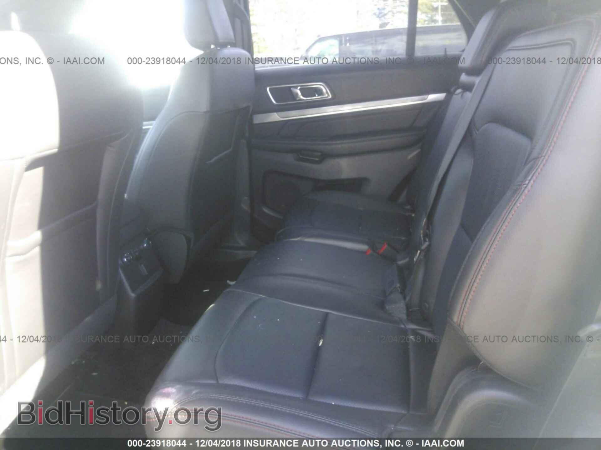 2018 Ford Explorer - VIN: 1FM5K8GT1JGB13457 - Фото 8