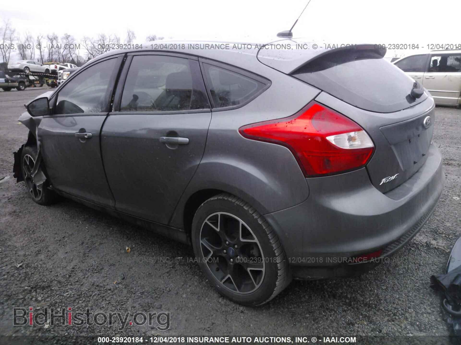 2012 Ford Focus - VIN: 1FAHP3K24CL118642 - Photo 3