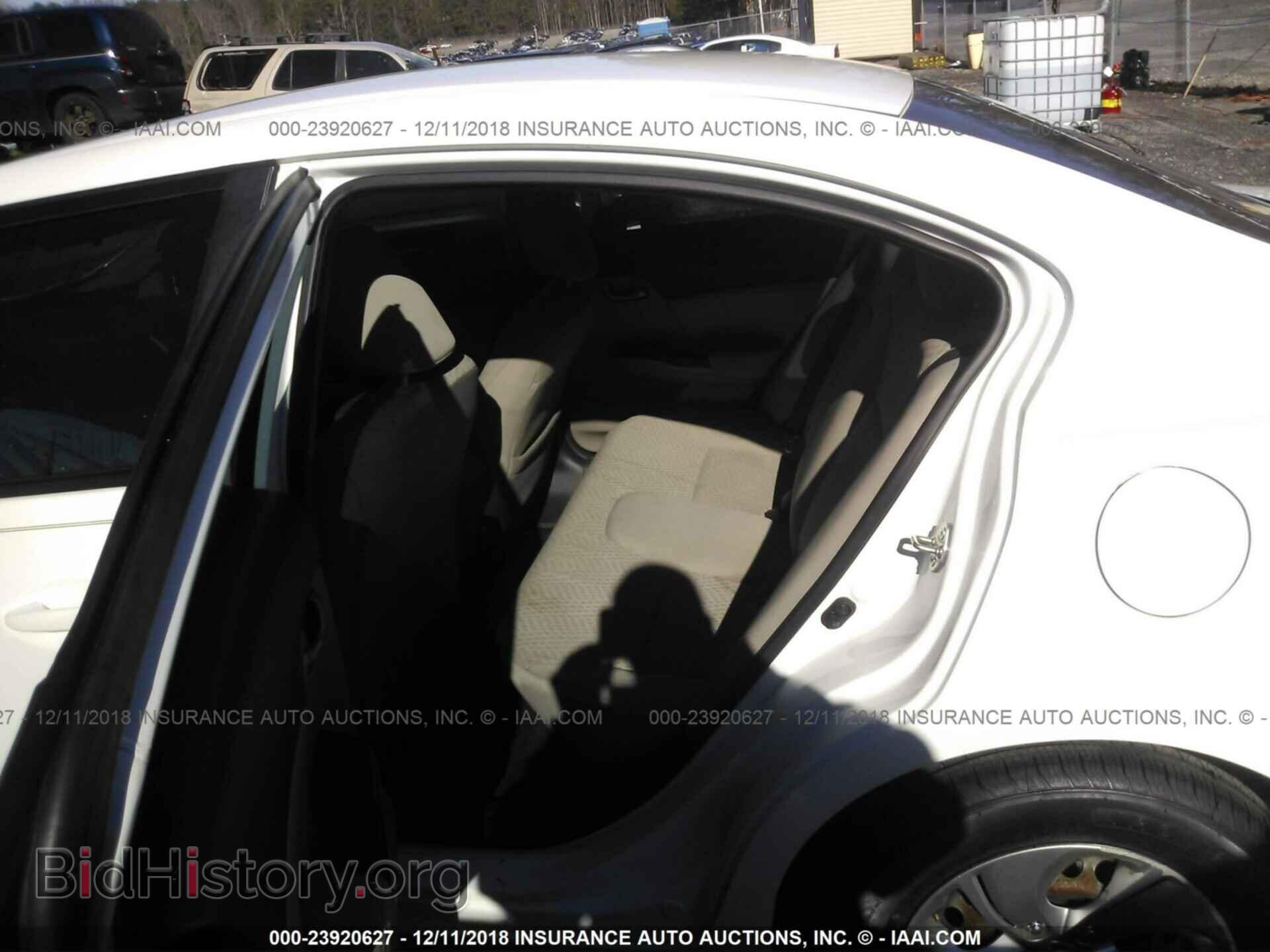2014 HONDA CIVIC - VIN: 2HGFB2F53EH528512 - Фото 8