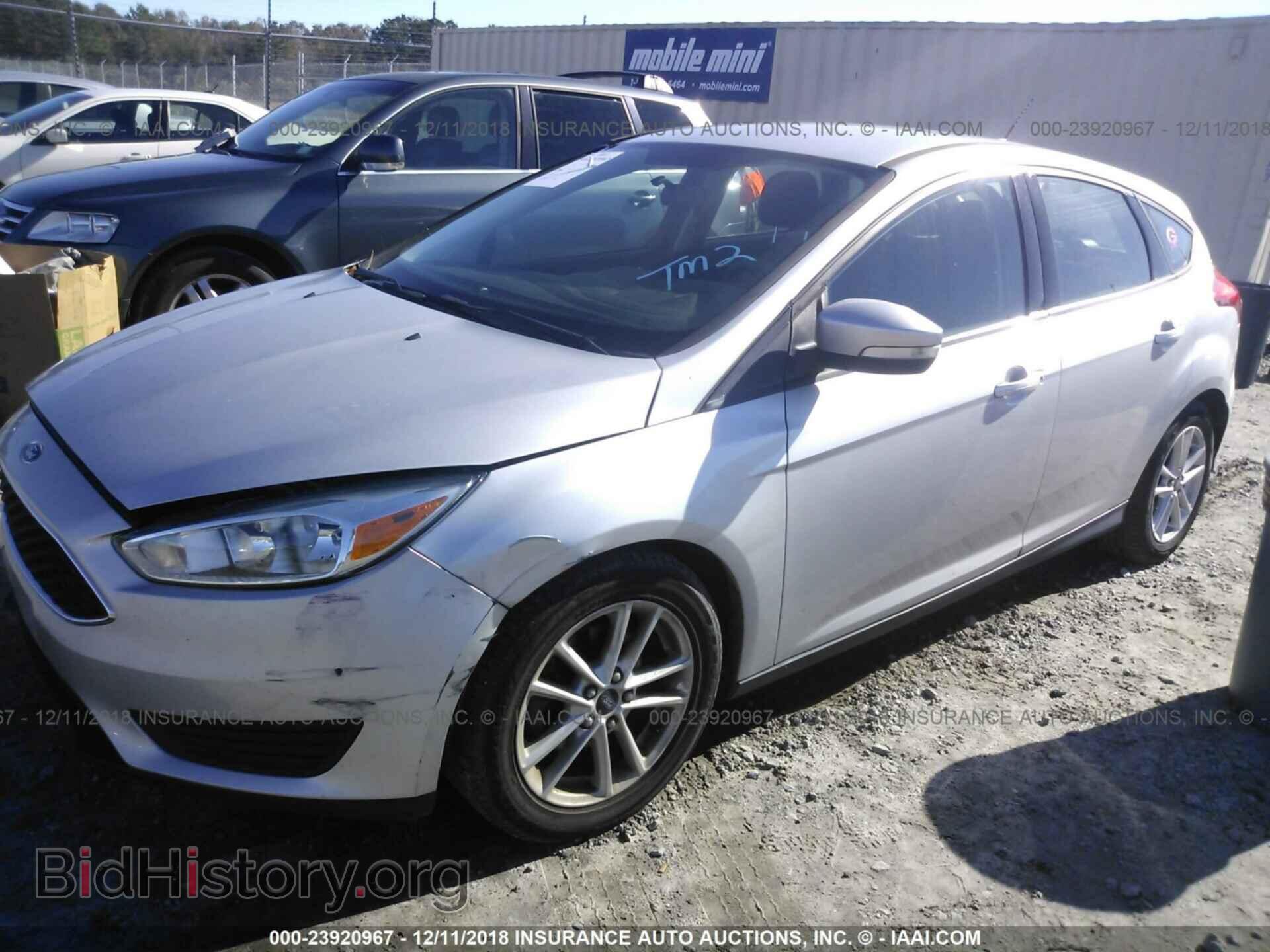 2015 Ford Focus - VIN: 1FADP3K29FL281791 - Photo 2