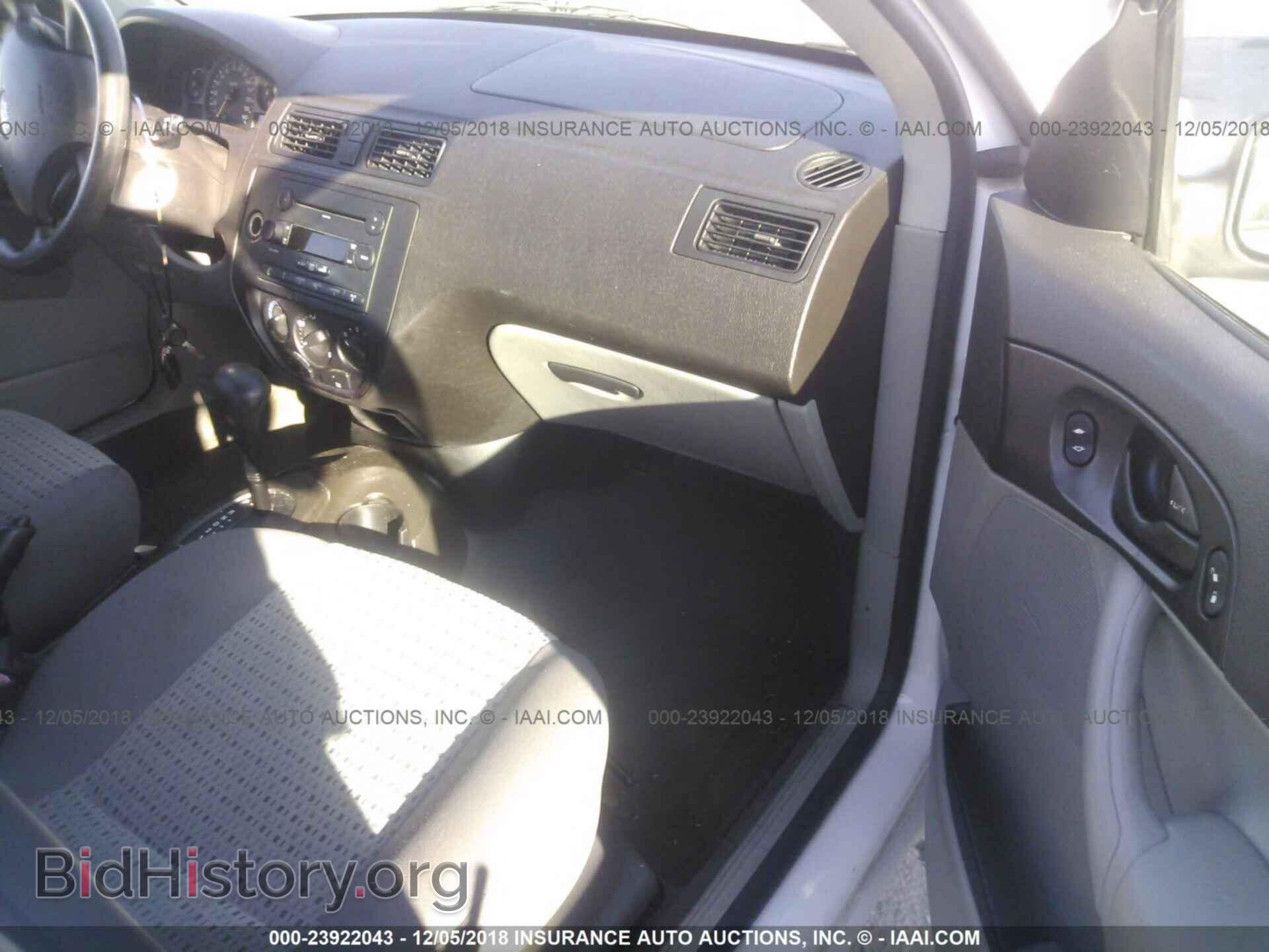 2007 FORD FOCUS - VIN: 1FAFP34N77W358657 - Photo 5
