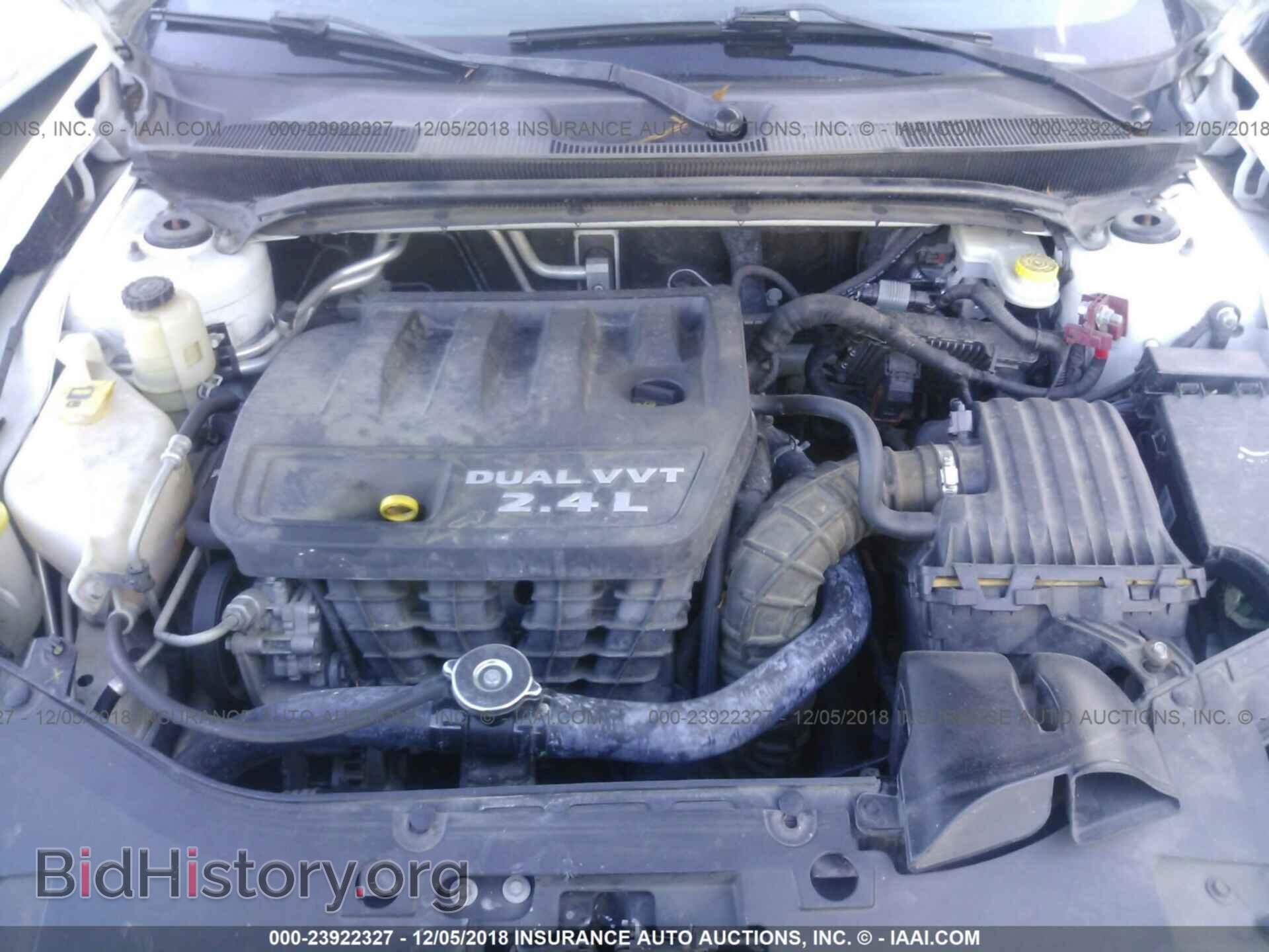 2013 CHRYSLER 200 - VIN: 1C3CCBBB0DN515446 - Photo 10