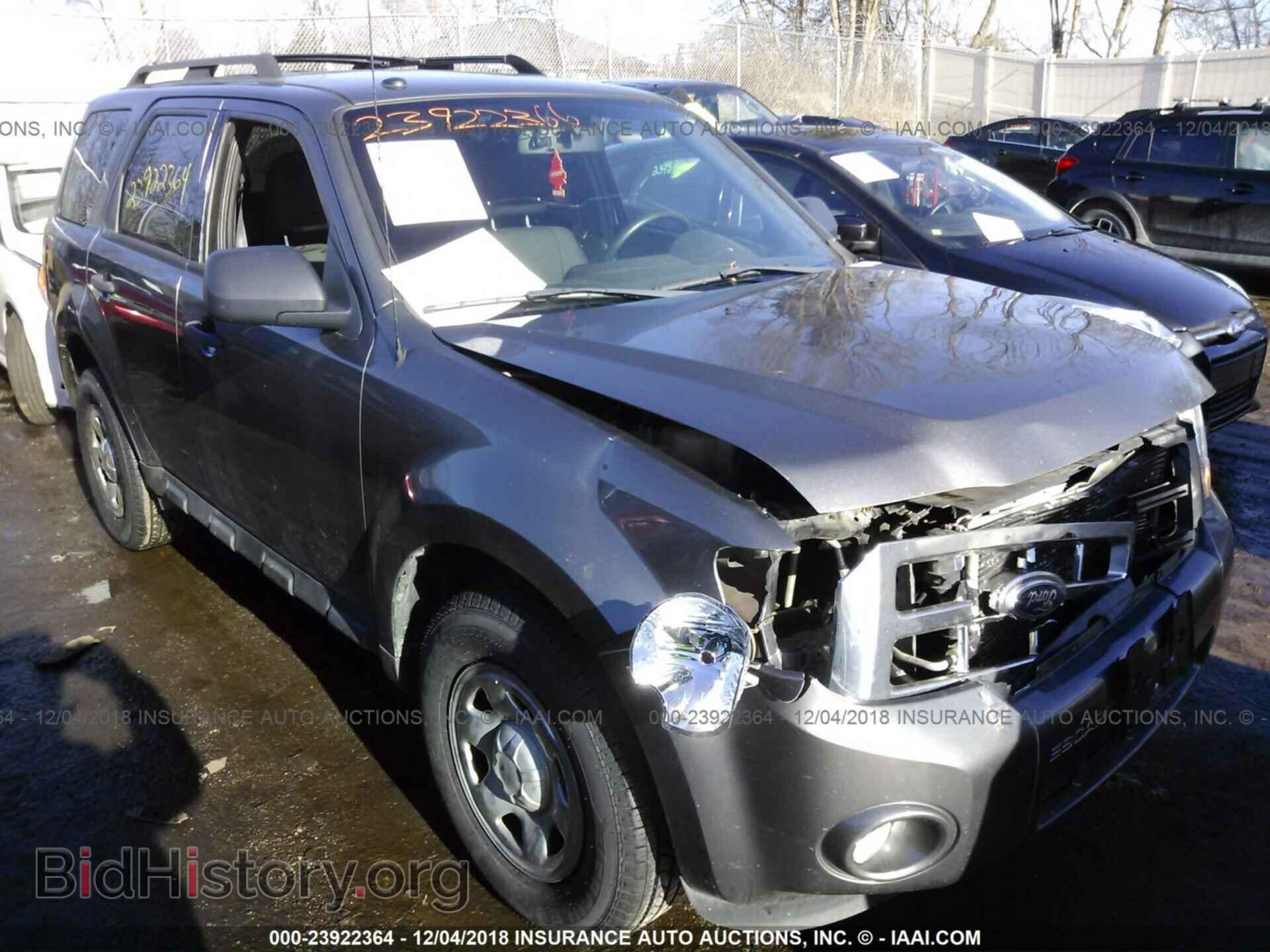 Photo 1FMCU0DG0BKA29056 - FORD ESCAPE 2011