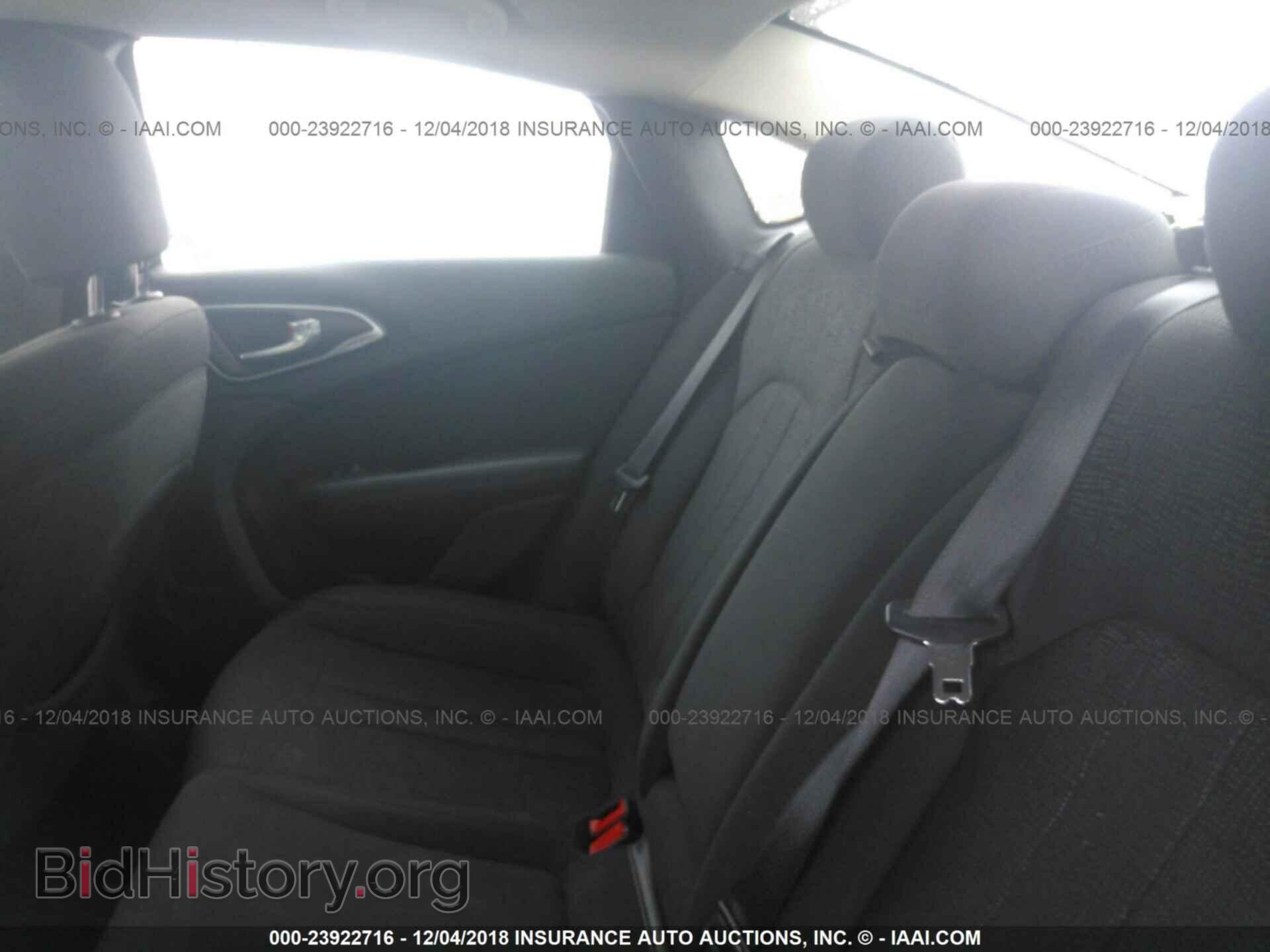 2015 CHRYSLER 200 - VIN: 1C3CCCAB0FN756594 - Photo 8