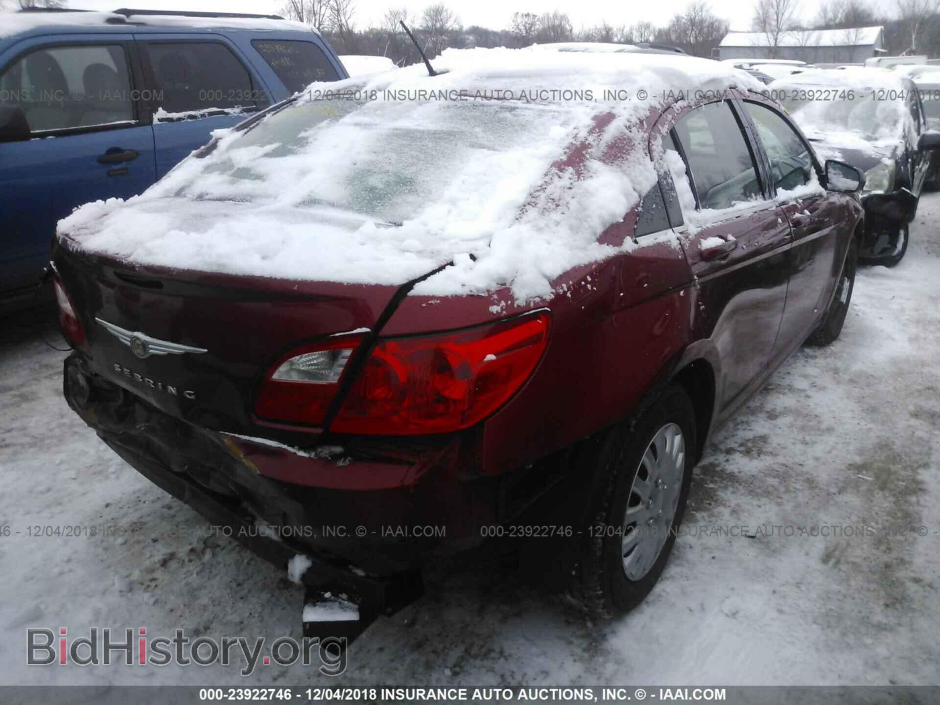 2010 CHRYSLER SEBRING - VIN: 1C3CC4FB0AN206934 - Фото 4