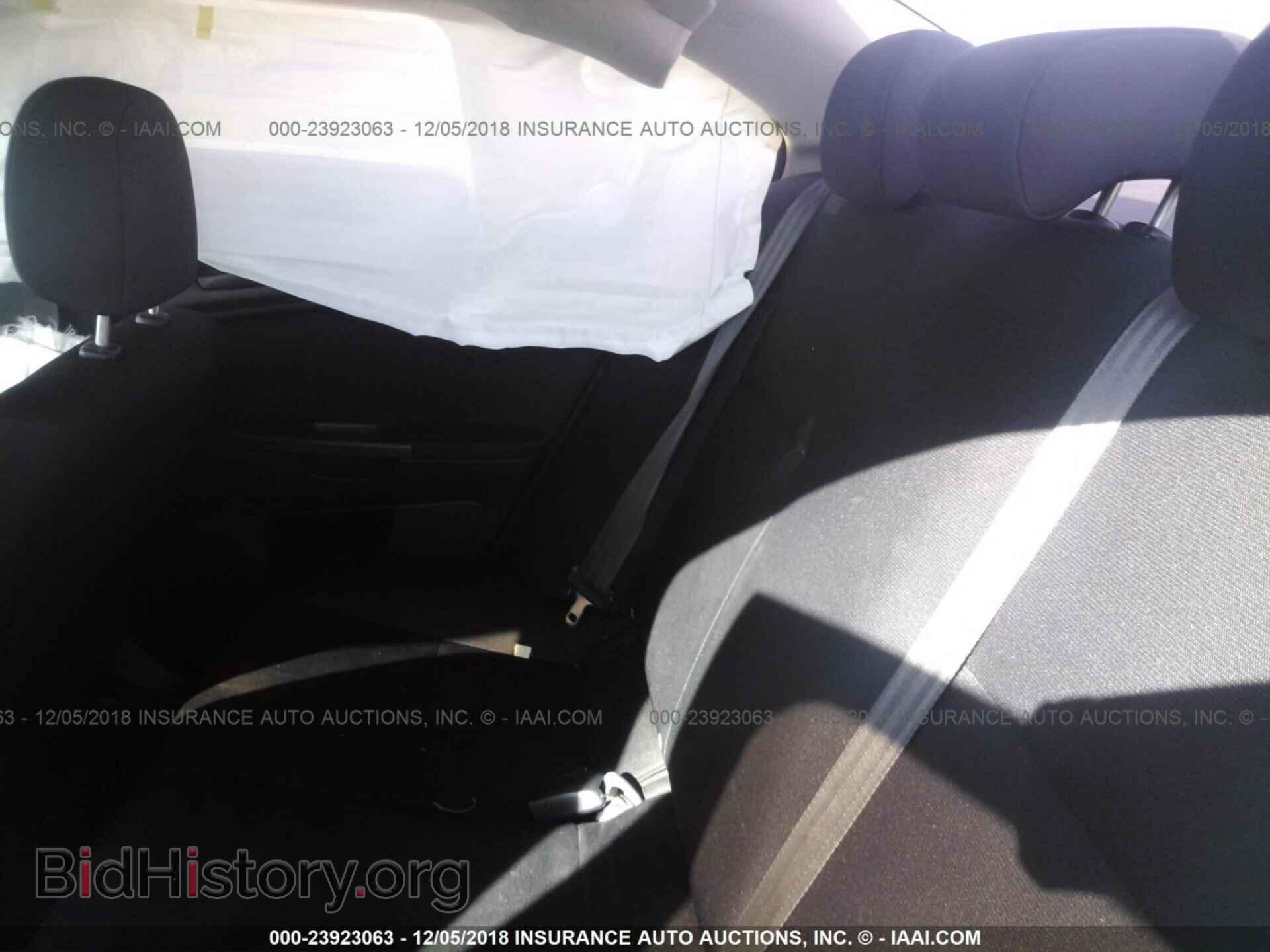 2010 MITSUBISHI LANCER - VIN: JA32U1FU9AU010113 - Фото 8