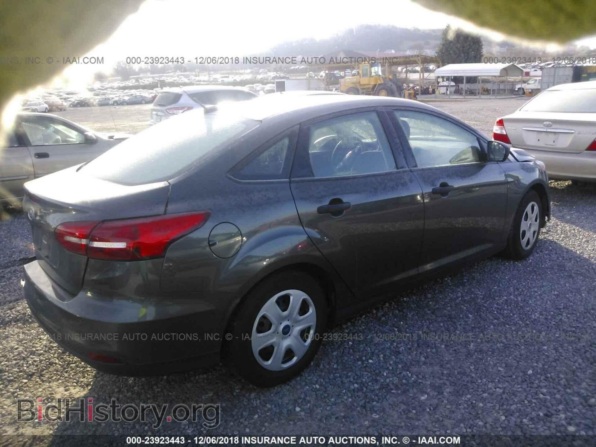 2017 FORD FOCUS - VIN: 1FADP3E22HL201617 - Photo 4