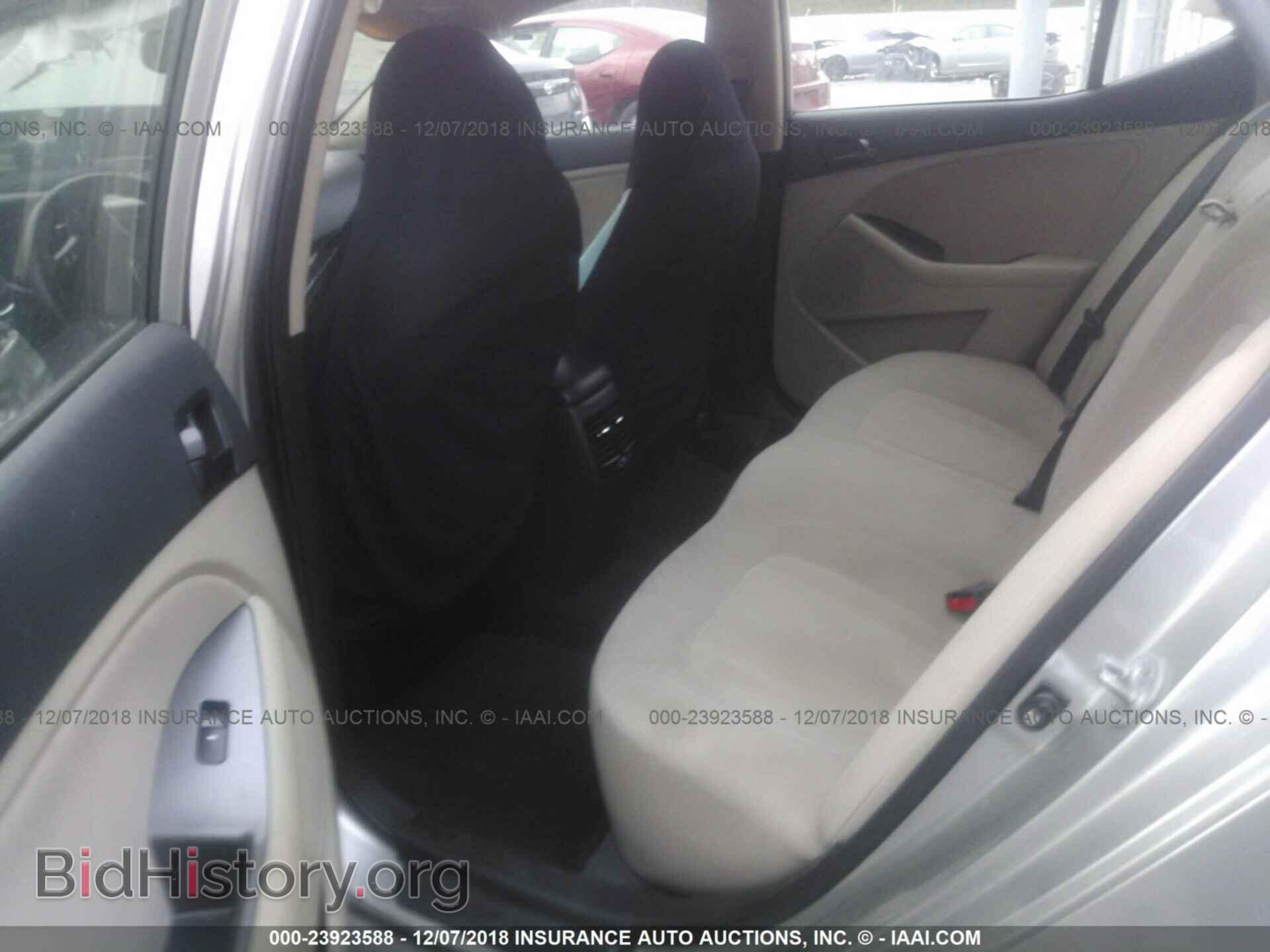 2011 KIA OPTIMA - VIN: KNAGM4A70B5103170 - Фото 8