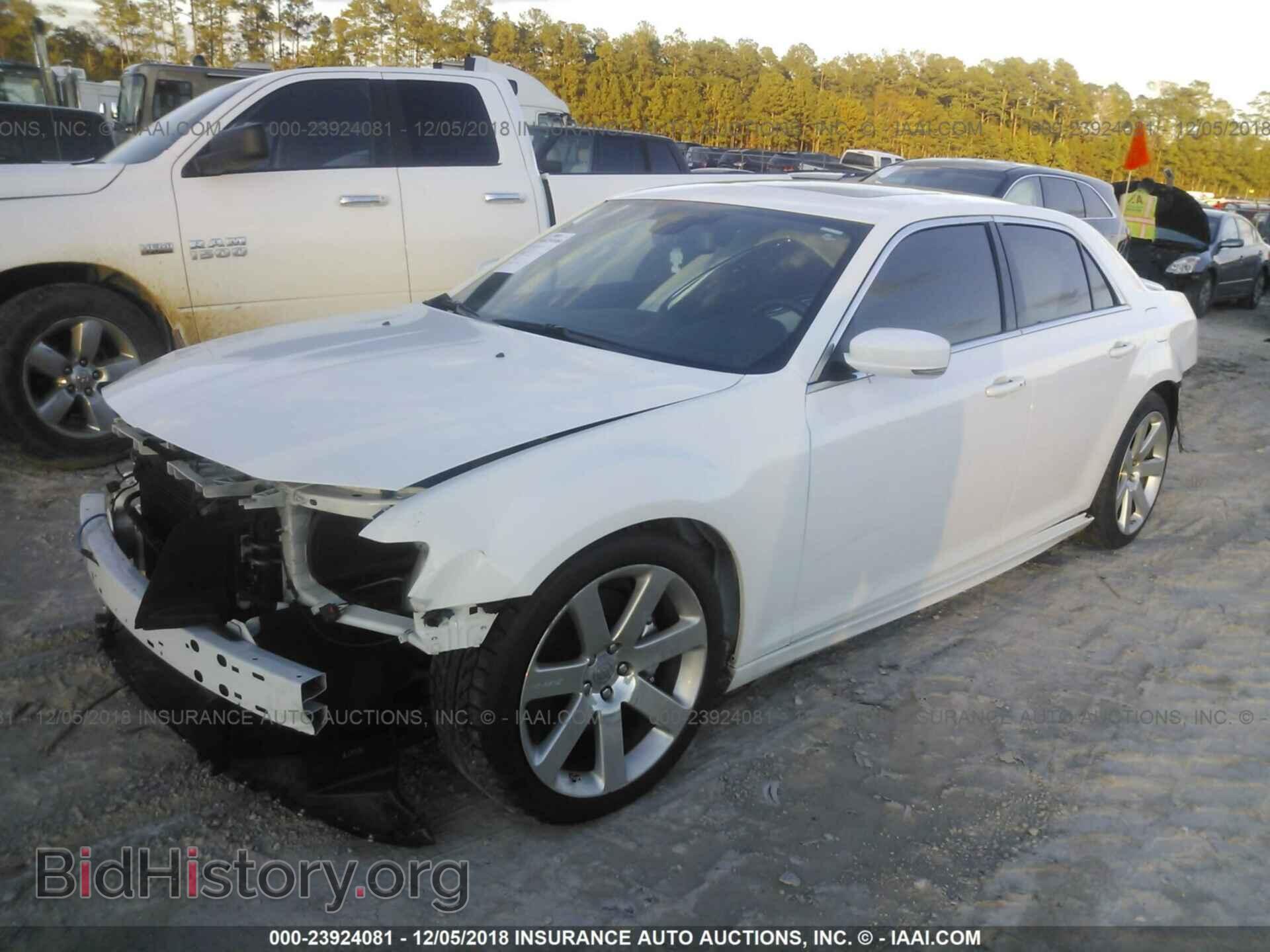 2012 CHRYSLER 300 - VIN: 2C3CCAFJ5CH800243 - Фото 2