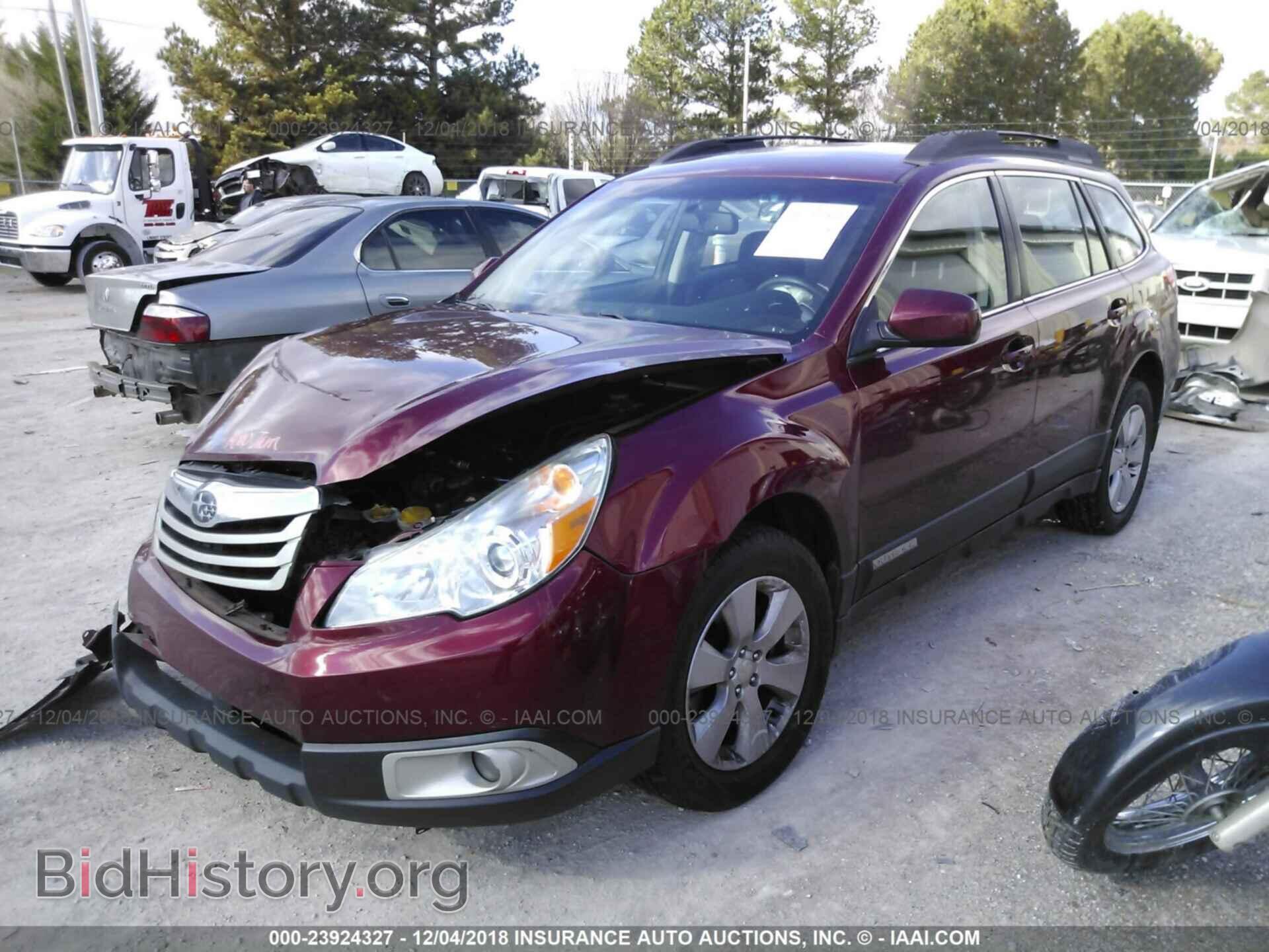 2012 Subaru Outback - VIN: 4S4BRCAC9C3275762 - Фото 2