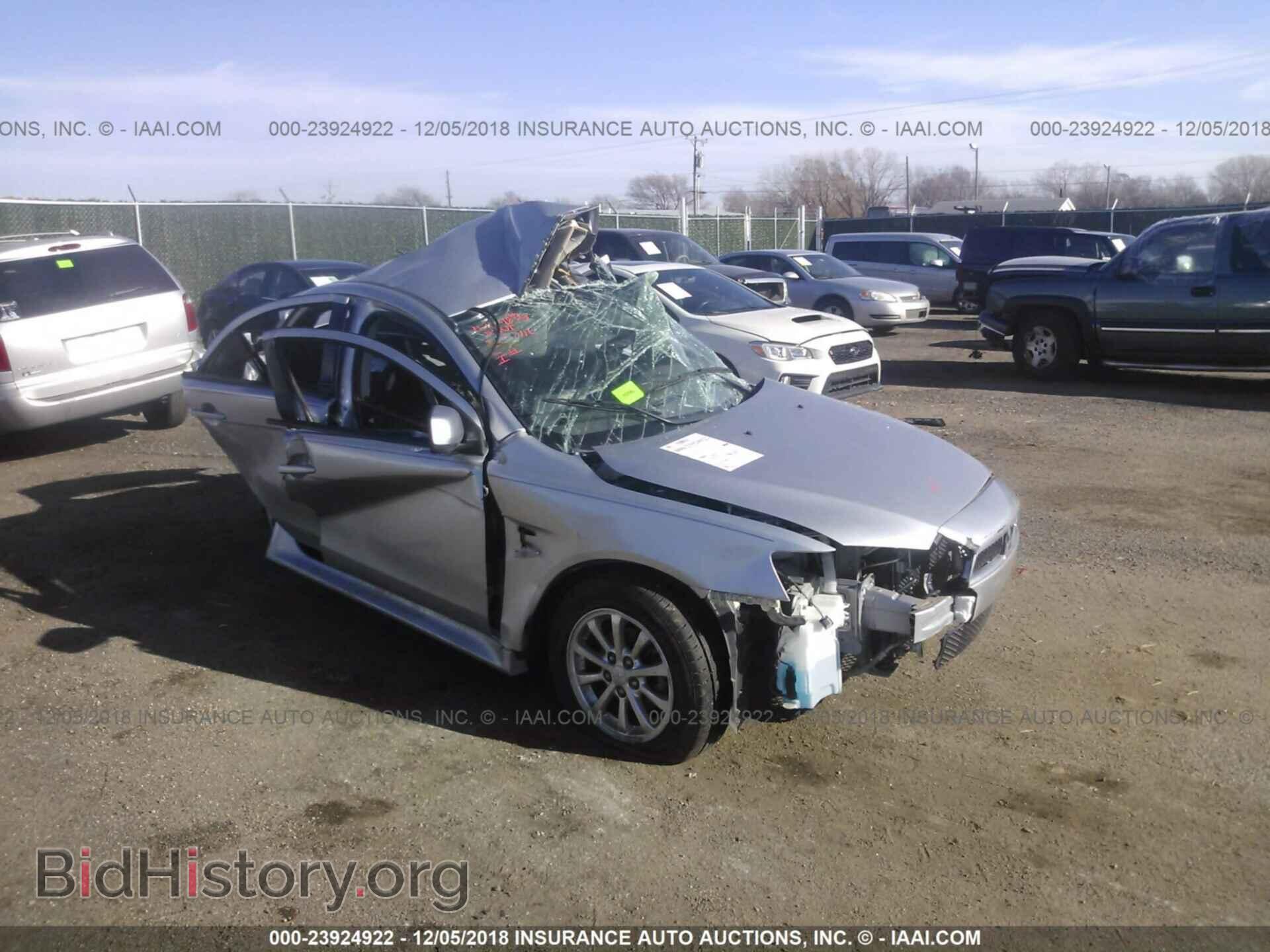 Фотография JA32U2FU4EU020592 - MITSUBISHI LANCER 2014