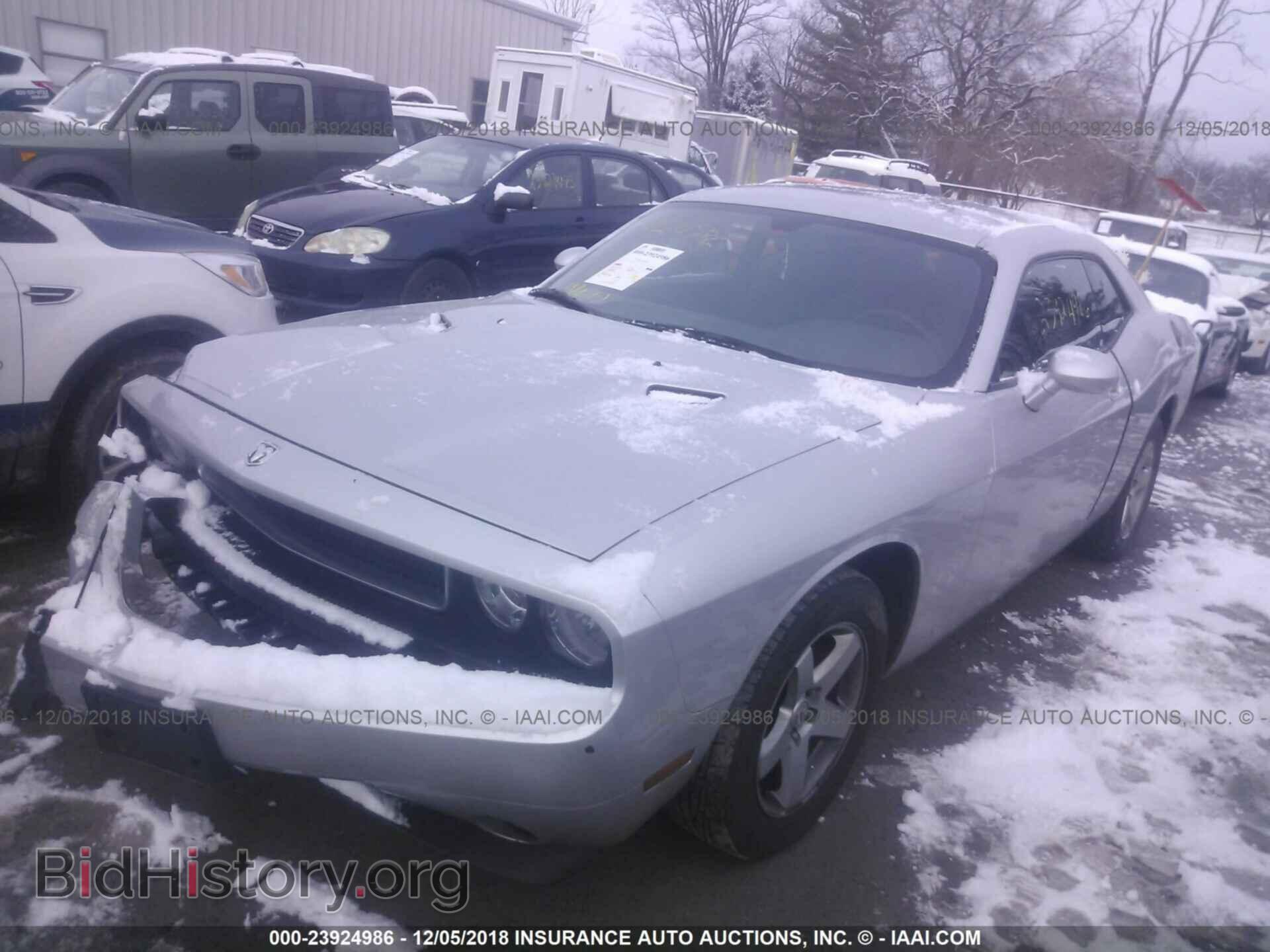 2010 DODGE CHALLENGER - VIN: 2B3CJ4DV8AH320866 - Фото 2