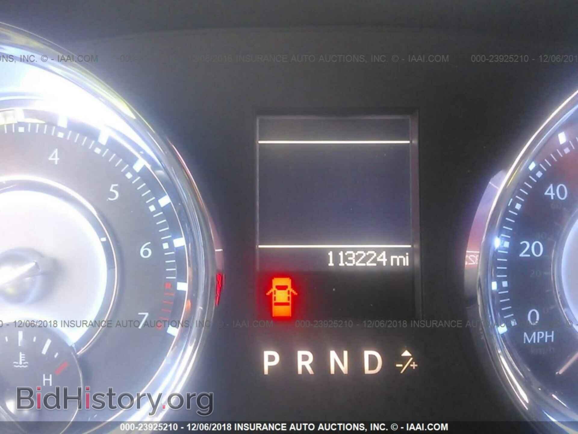 2011 CHRYSLER 300 - VIN: 2C3CA5CG4BH599181 - Фото 7