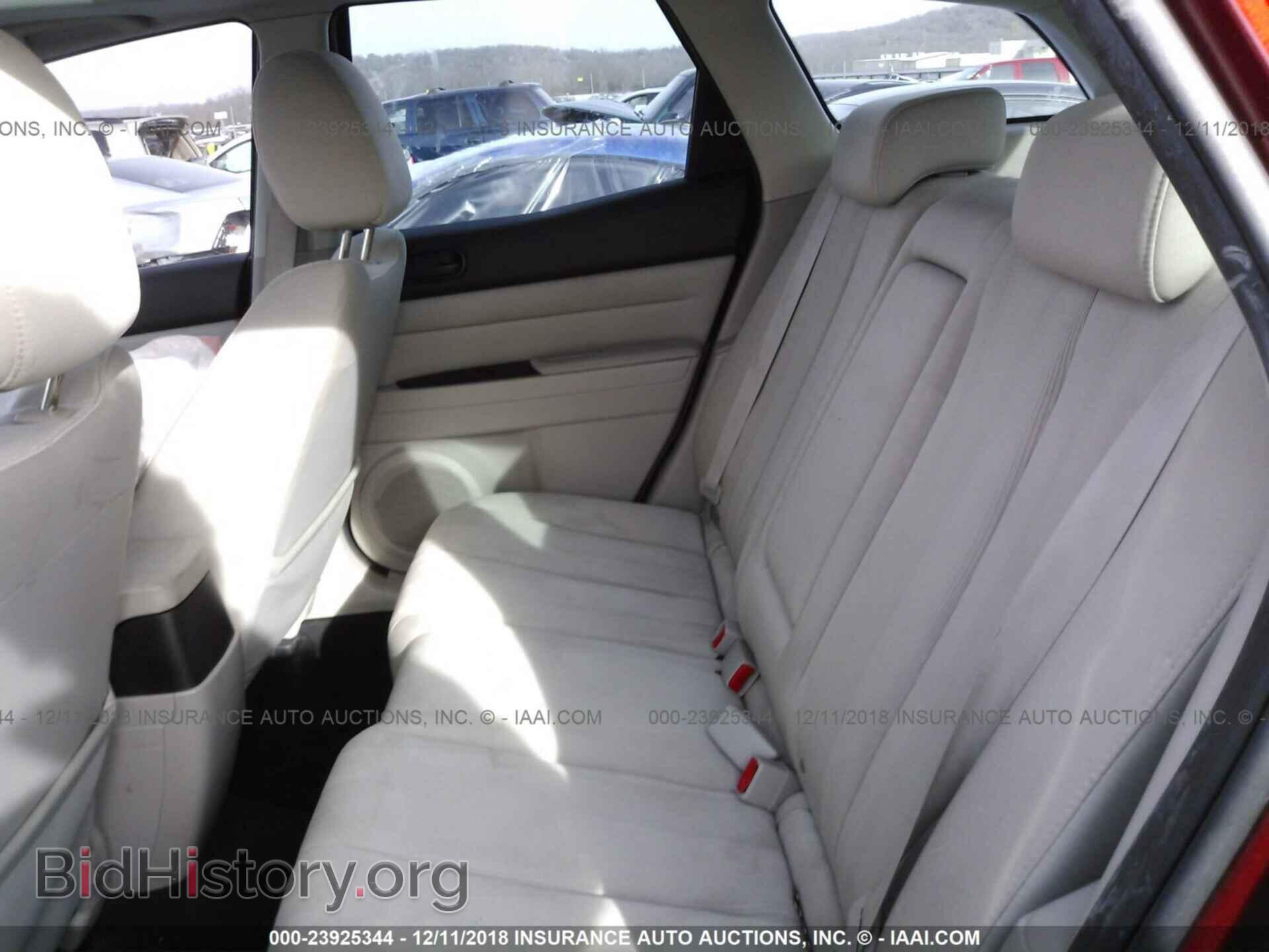 2011 MAZDA CX-7 - VIN: JM3ER2B52B0402774 - Фото 8