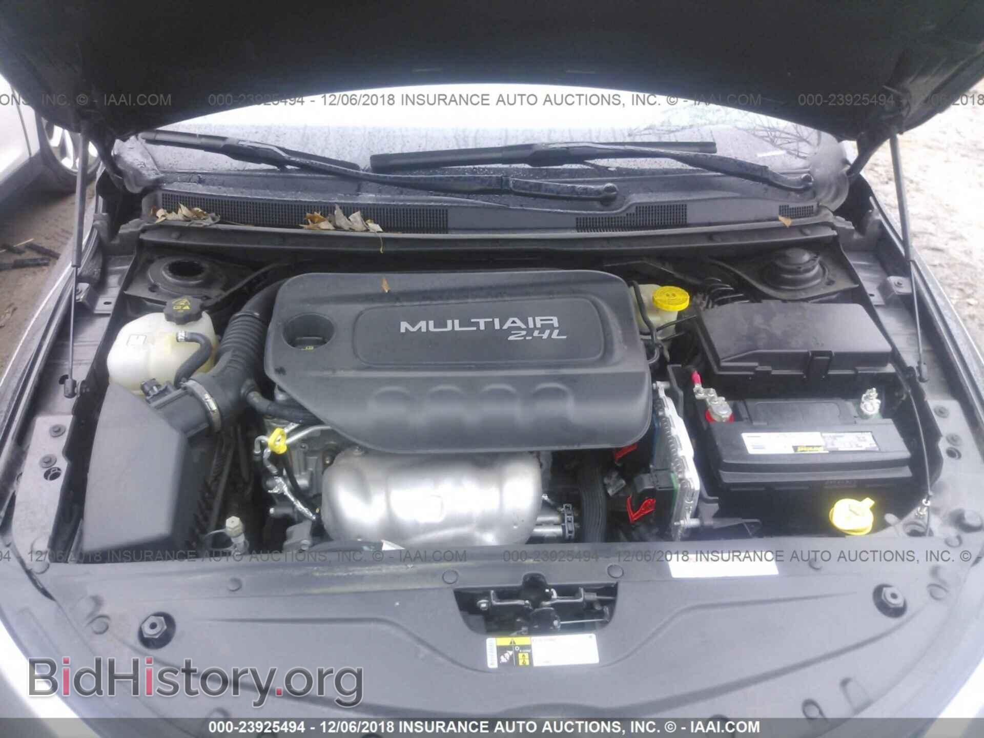 2015 CHRYSLER 200 - VIN: 1C3CCCAB2FN579448 - Photo 10