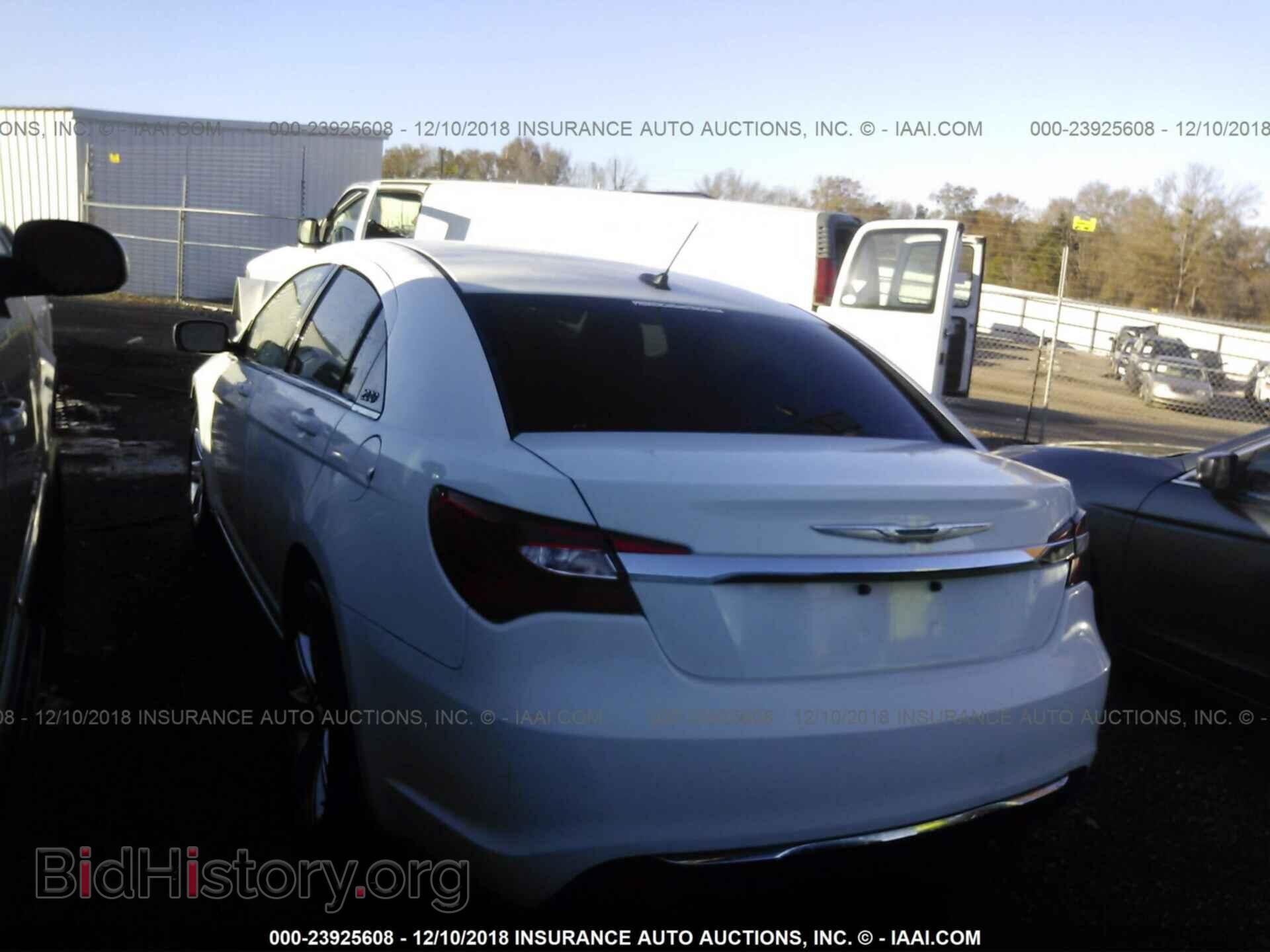 2013 CHRYSLER 200 - VIN: 1C3CCBBB8DN500659 - Фото 3