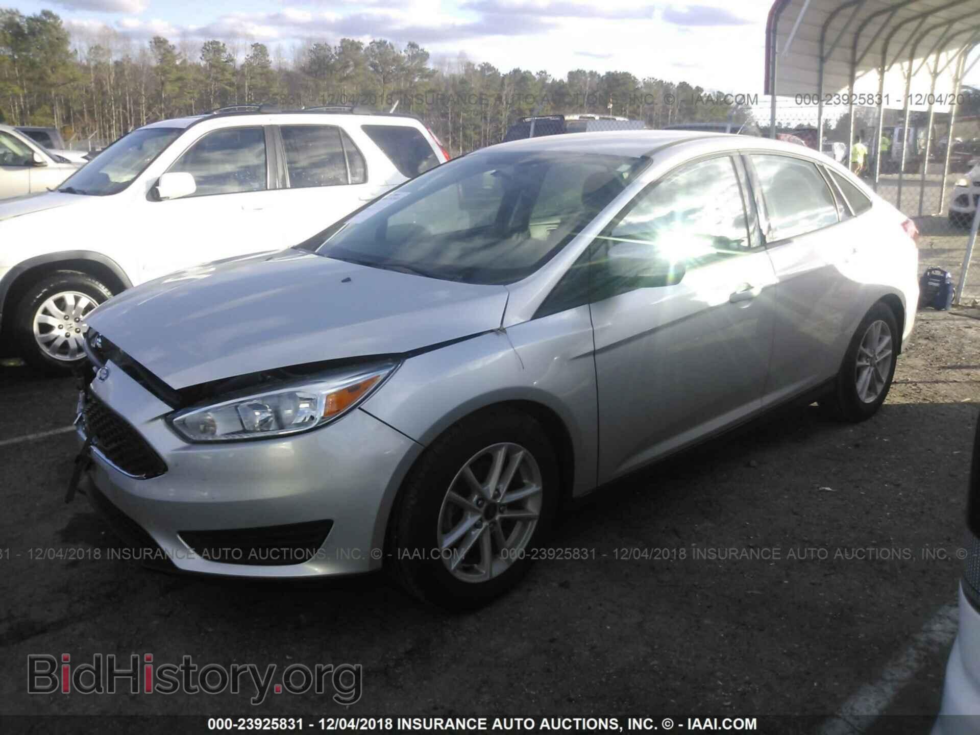 2017 FORD FOCUS - VIN: 1FADP3F23HL336510 - Photo 2