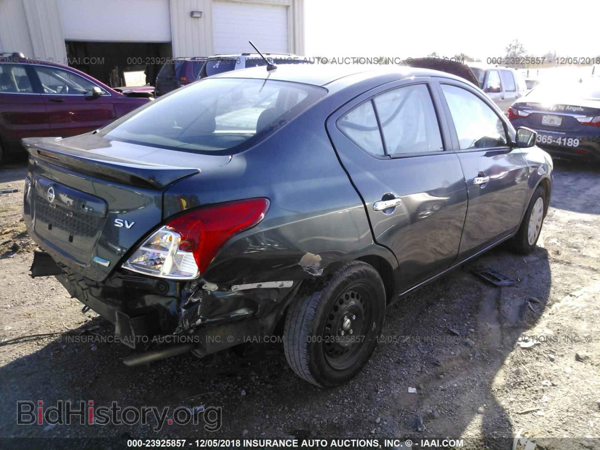 2016 NISSAN VERSA - VIN: 3N1CN7AP1GL876935 - Фото 4