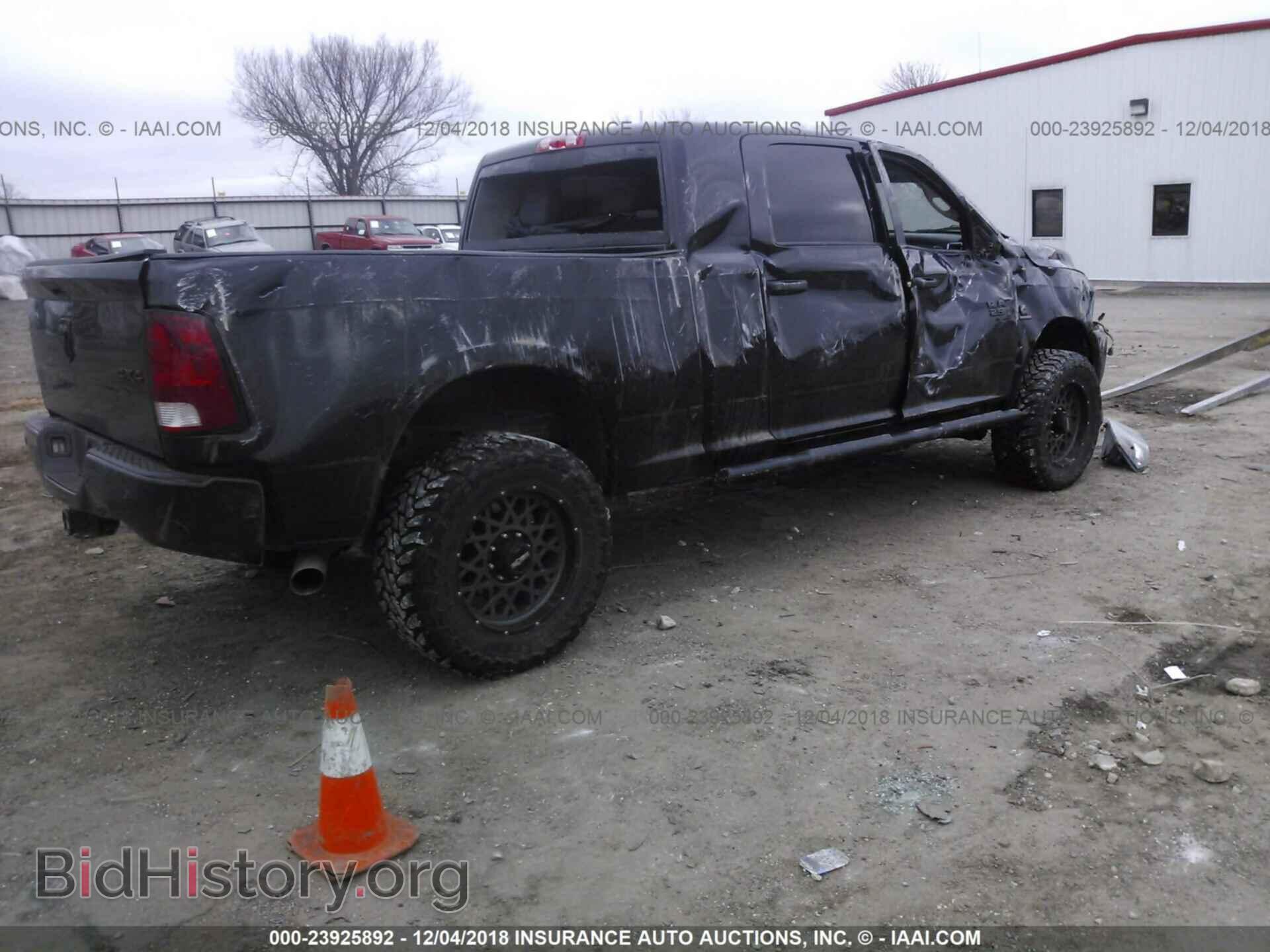 2016 RAM 2500 - VIN: 3C6UR5ML1GG126311 - Фото 4