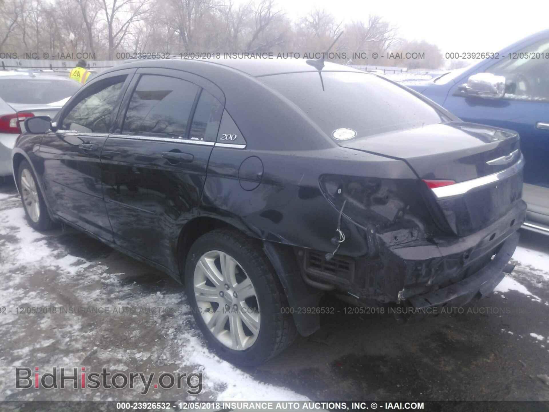 2012 CHRYSLER 200 - VIN: 1C3CCBAB8CN317035 - Фото 3