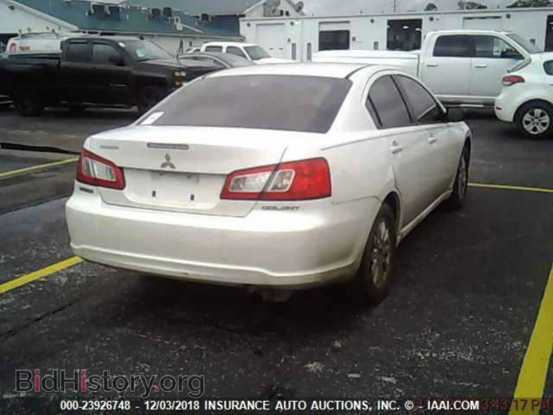 2011 Mitsubishi Galant - VIN: 4A32B2FF8BE008876 - Фото 2