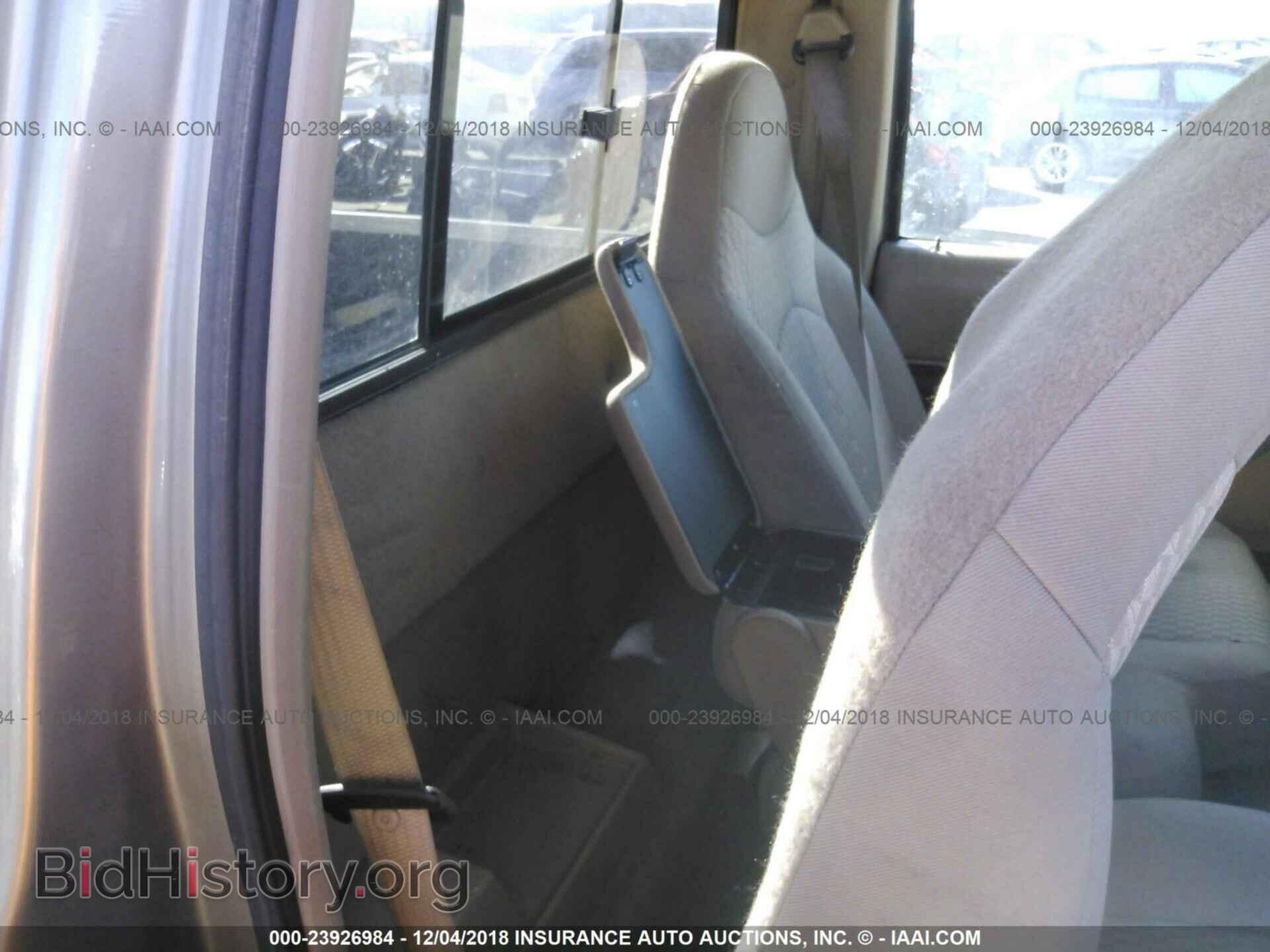 2003 MAZDA B2300 - VIN: 4F4YR12D13TM03073 - Фото 8