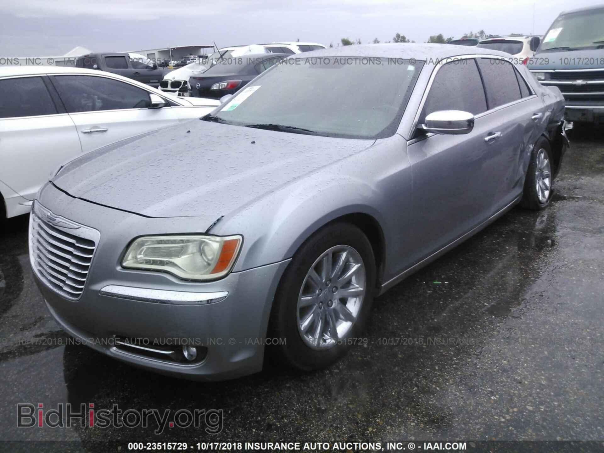 2013 CHRYSLER 300C - VIN: 2C3CCAEGXDH621106 - Фото 2