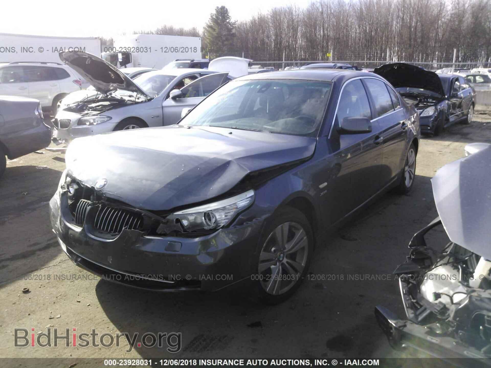 2009 BMW 528 - VIN: WBANV13559C155480 - Фото 2