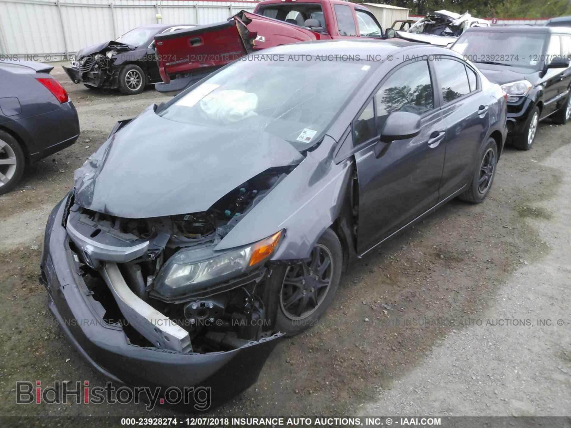 2012 HONDA CIVIC - VIN: 2HGFB2F52CH611801 - Фото 2