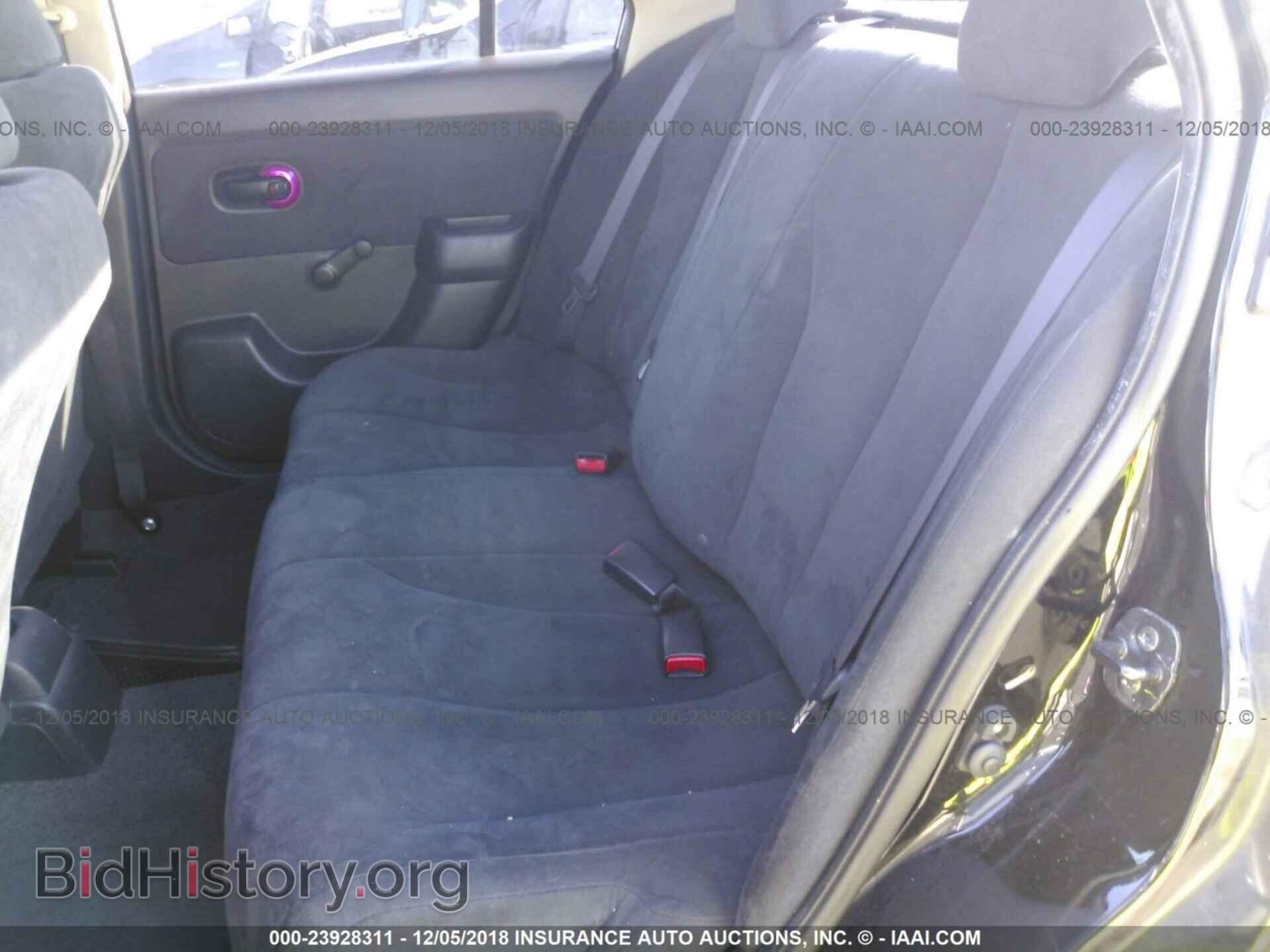 2010 NISSAN VERSA - VIN: 3N1CC1APXAL465348 - Фото 8