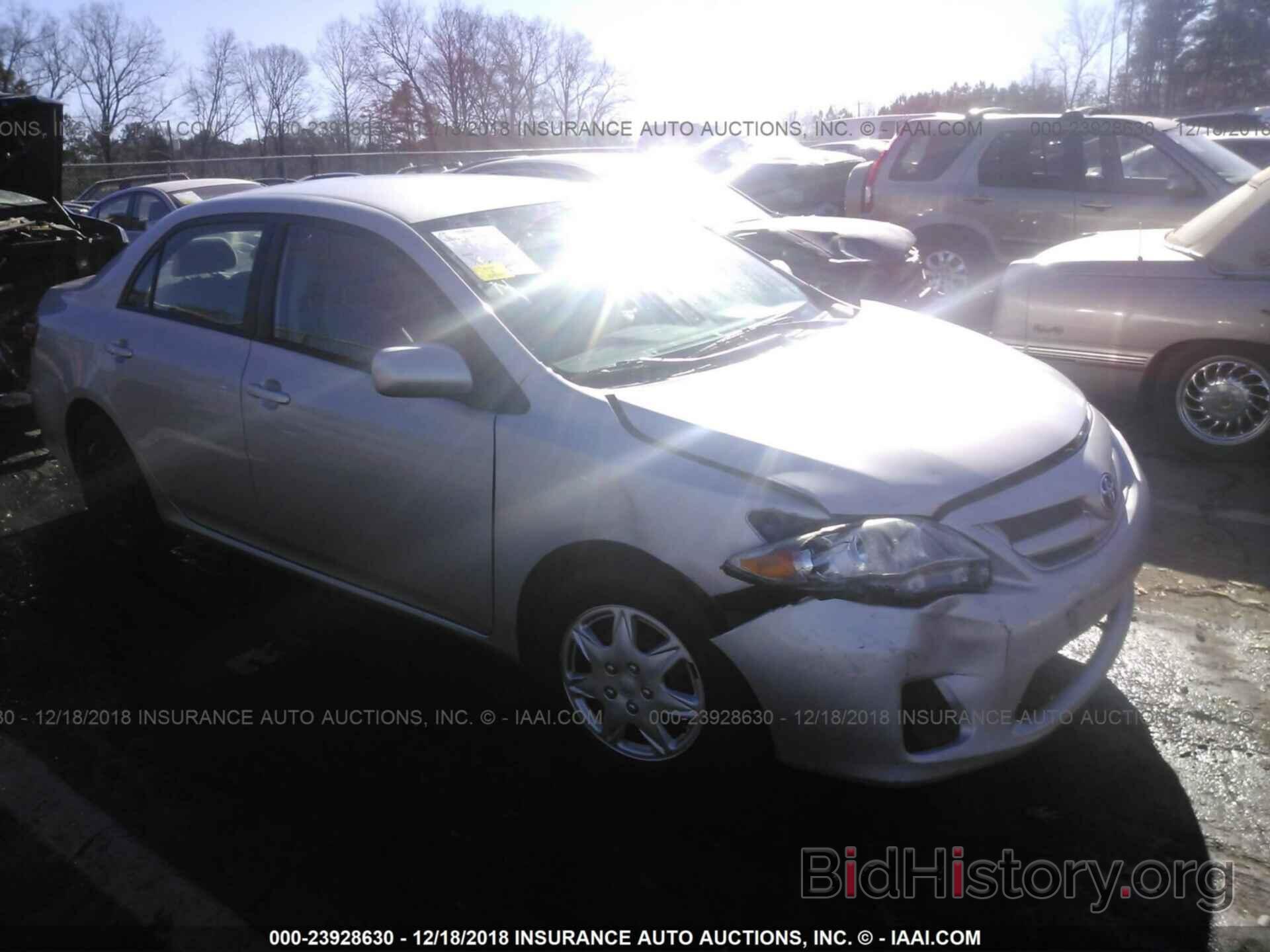 Photo 2T1BU4EEXBC580438 - TOYOTA COROLLA 2011