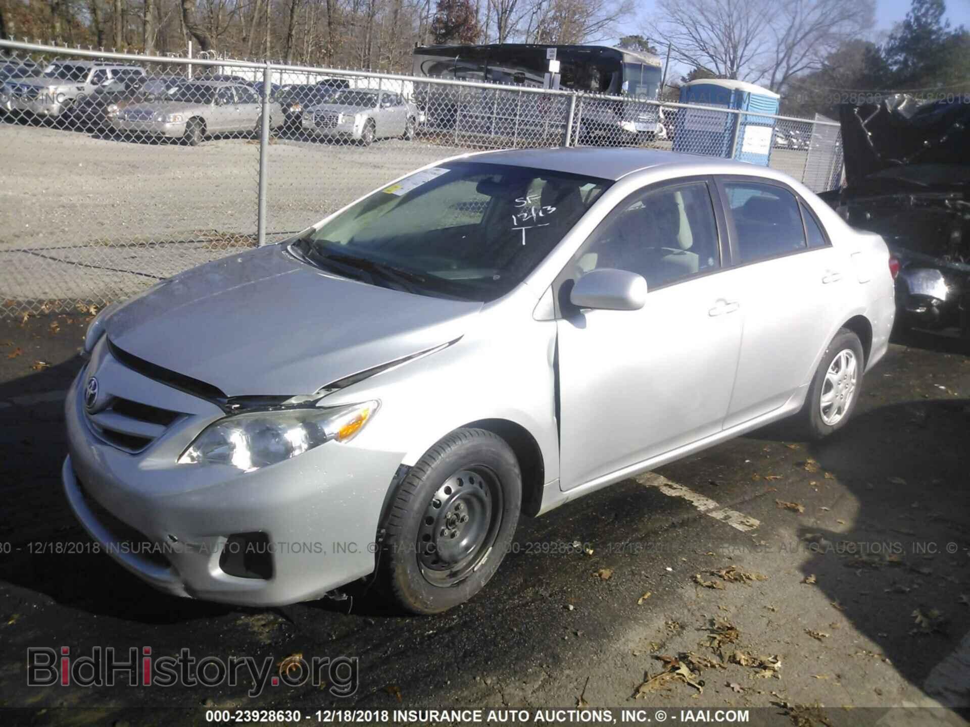 2011 TOYOTA COROLLA - VIN: 2T1BU4EEXBC580438 - Фото 2