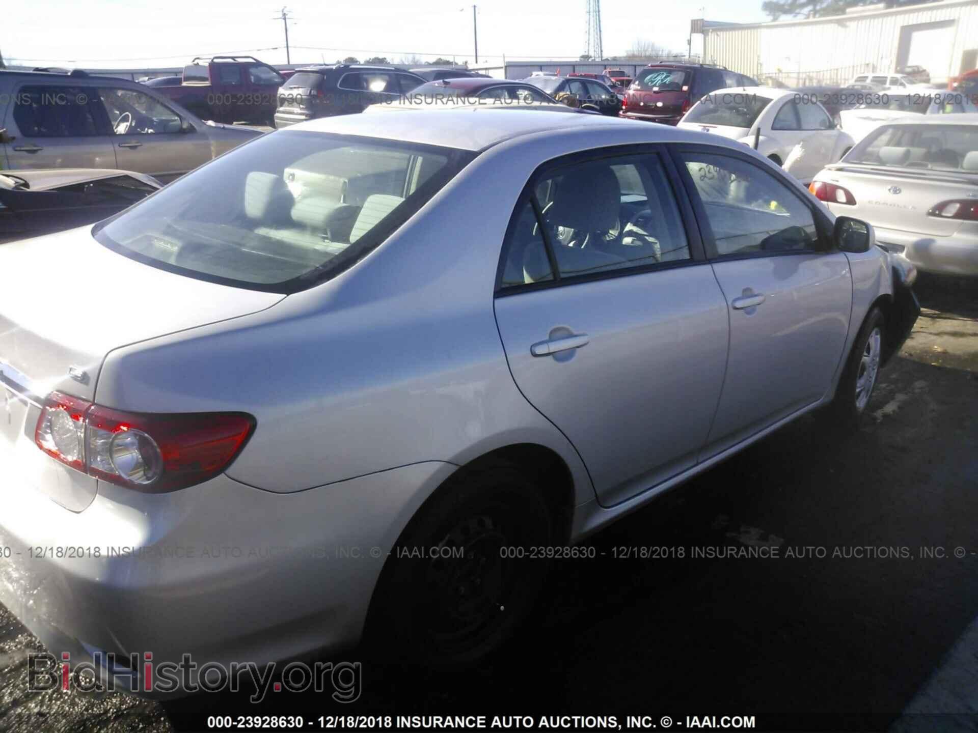 2011 TOYOTA COROLLA - VIN: 2T1BU4EEXBC580438 - Фото 4